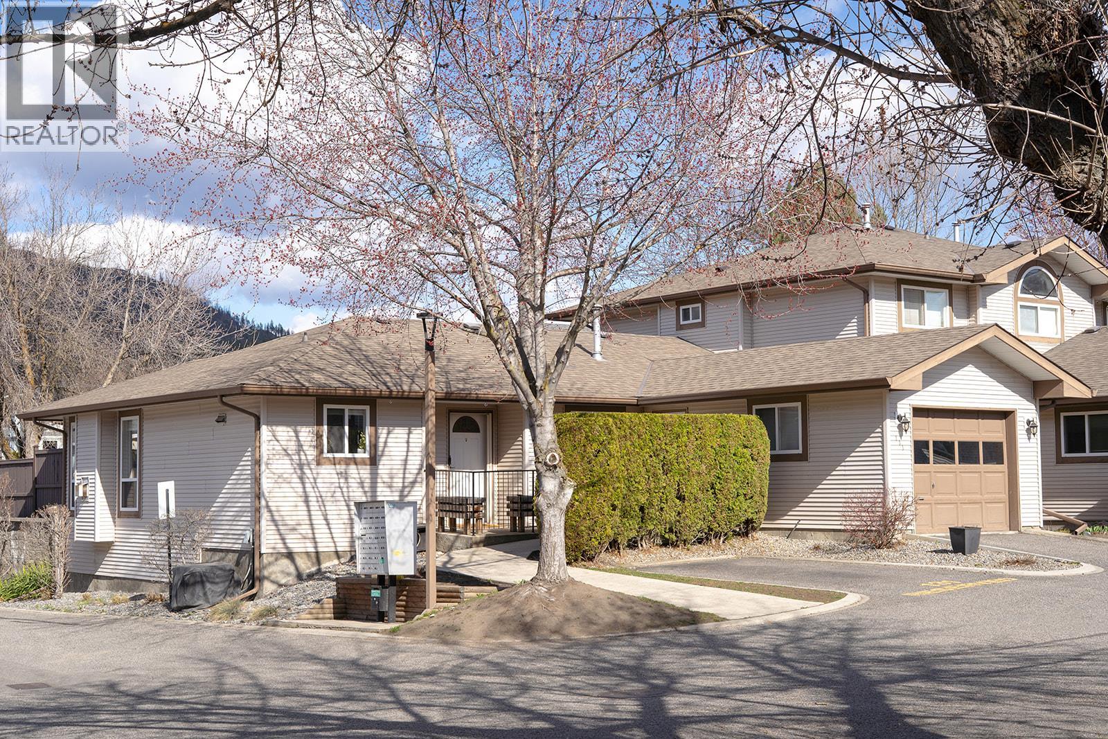 133 Wyndham Crescent Unit# 131, Kelowna, British Columbia  V1V 1Y8 - Photo 2 - 10380439