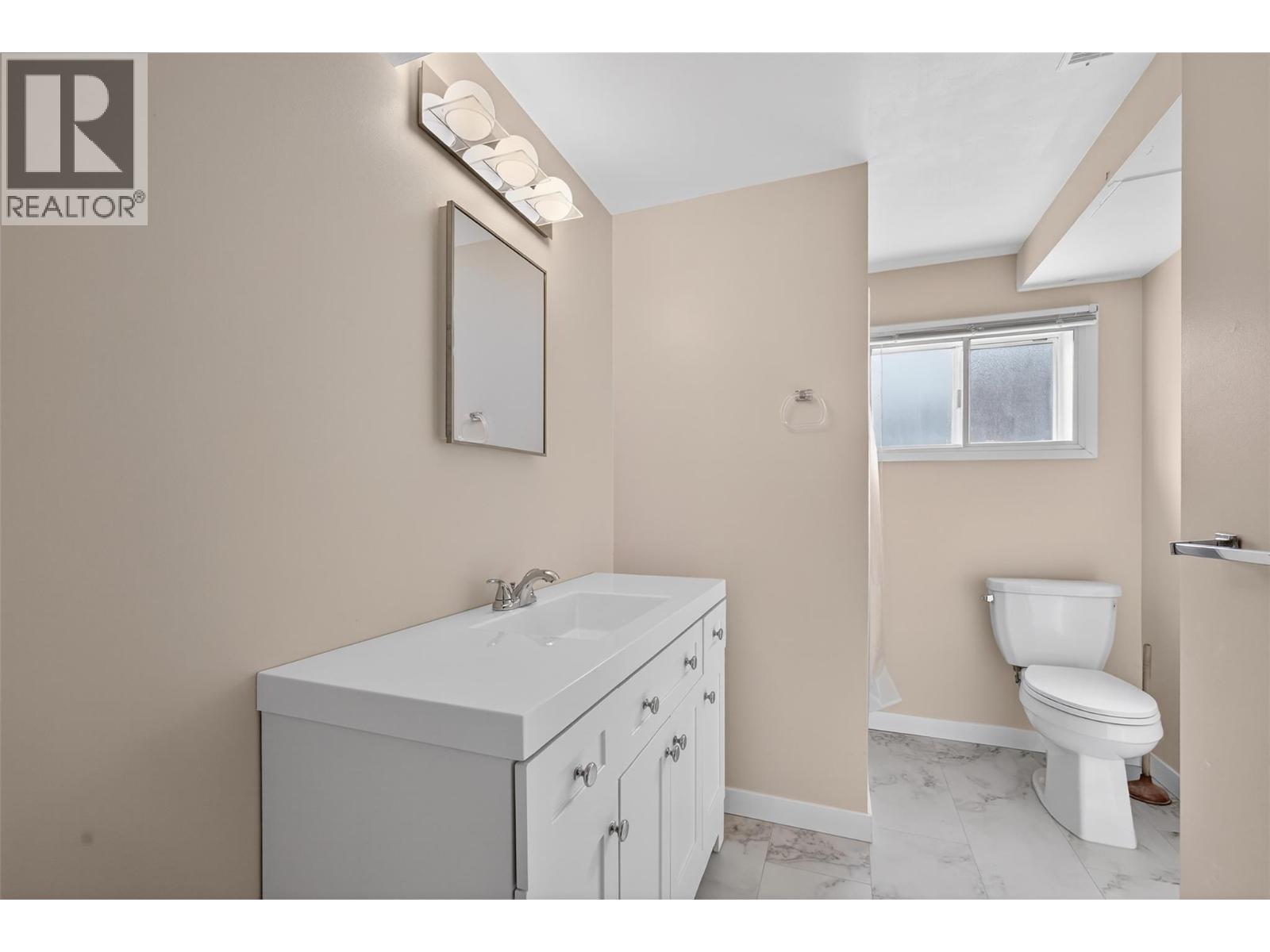 181 Mcpherson Crescent, Penticton, British Columbia  V2A 2N9 - Photo 12 - 10379671