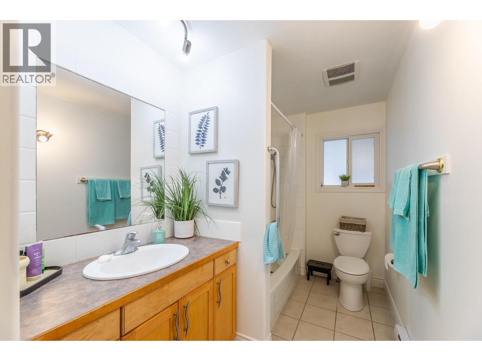 11020 Adams Avenue, Summerland, British Columbia  V0H 1Z2 - Photo 18 - 10379089