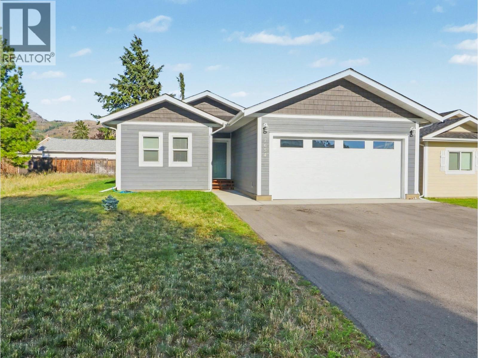 7654 18th Street, Grand Forks, British Columbia  V0H 1H2 - Photo 2 - 10380403
