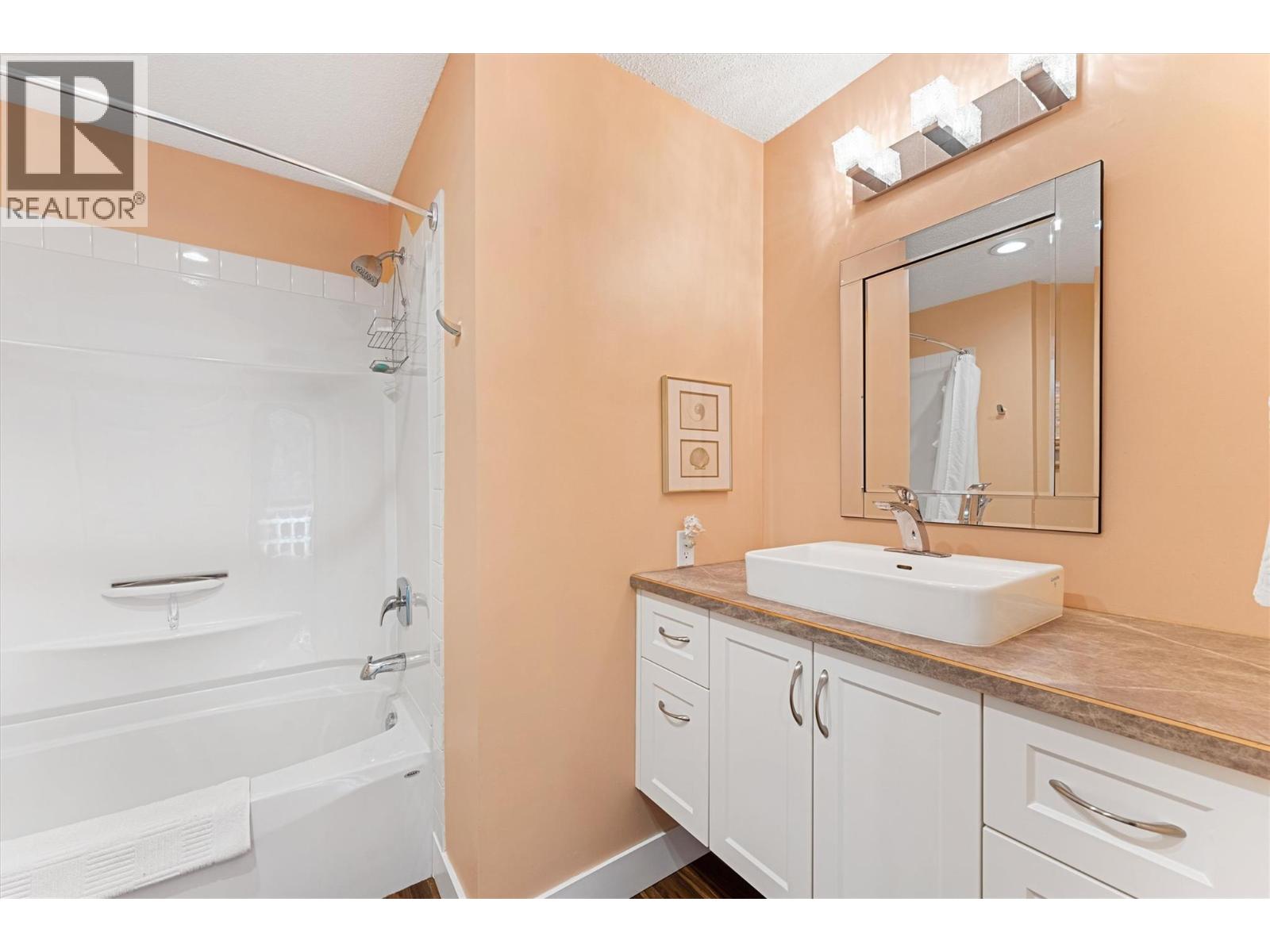 539 Sutherland Avenue Unit# 106, Kelowna, British Columbia  V1Y 5X3 - Photo 29 - 10380532