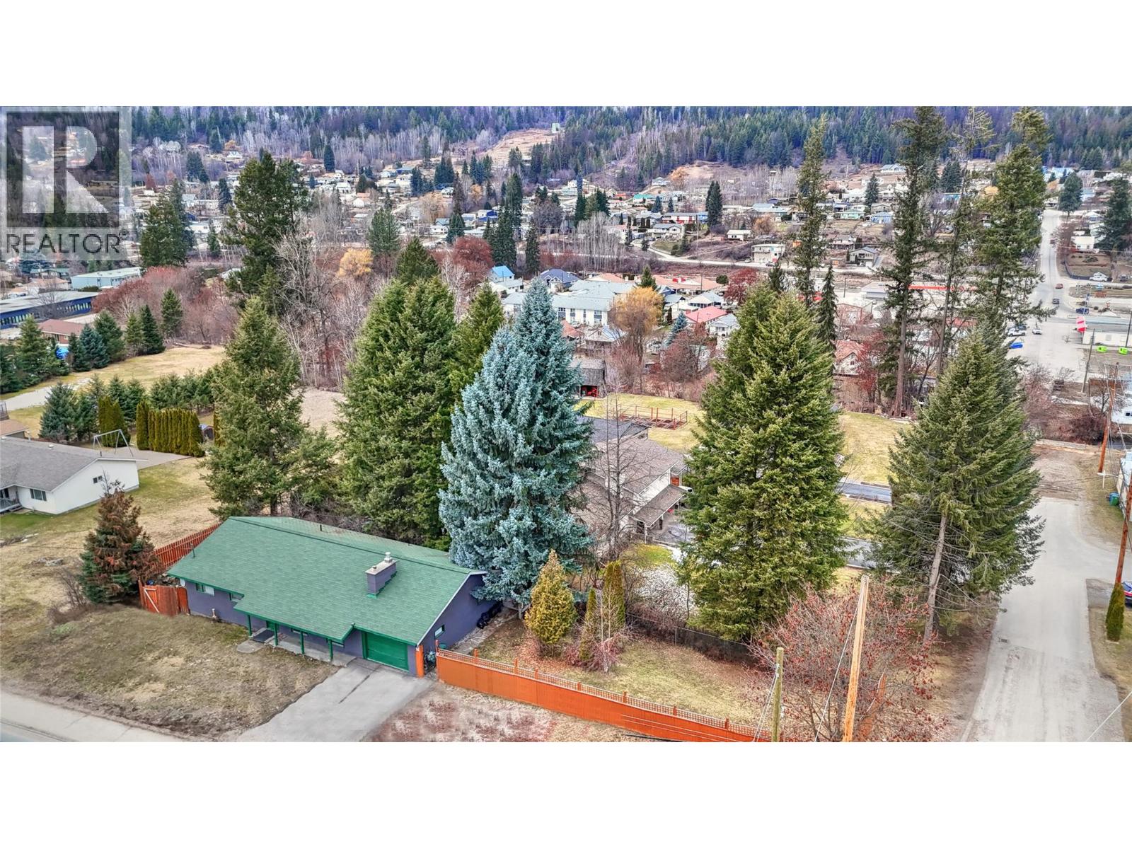 1895 Columbia Gardens Road, Fruitvale, British Columbia  V0G 1L0 - Photo 20 - 10380294