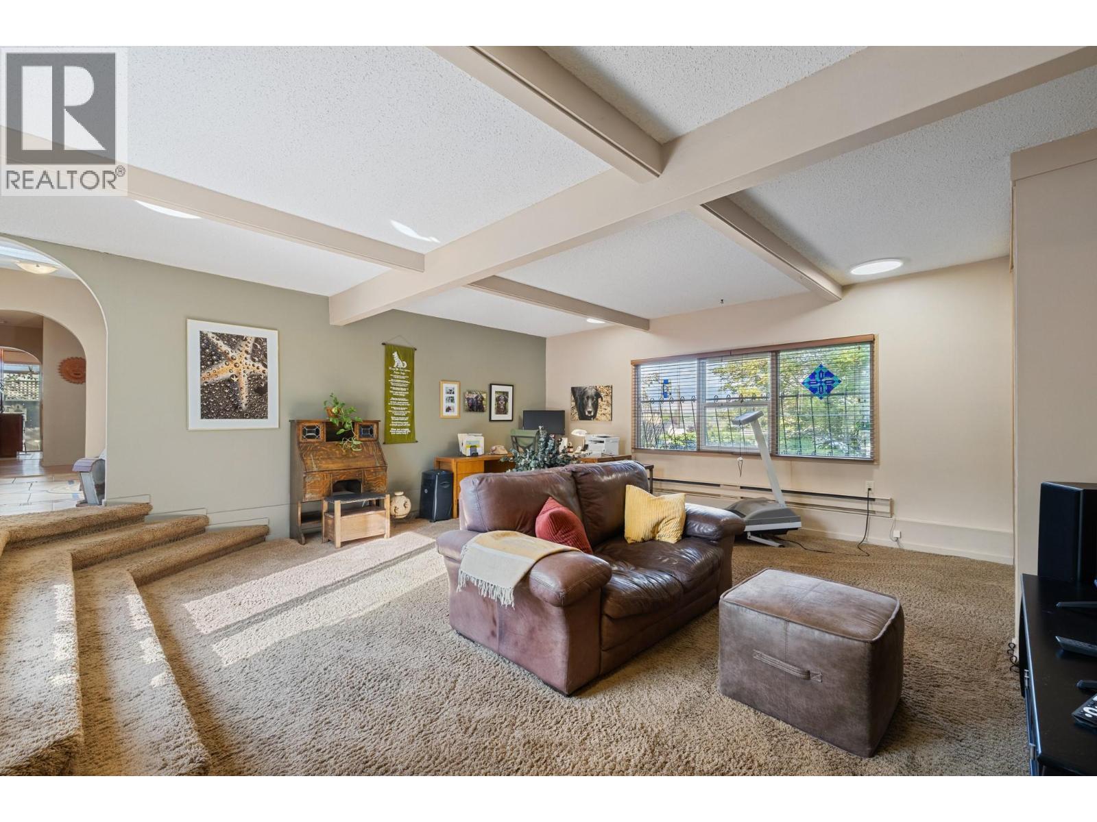 48 Caramillo Road, Kelowna, British Columbia  V1V 1B3 - Photo 6 - 10379320