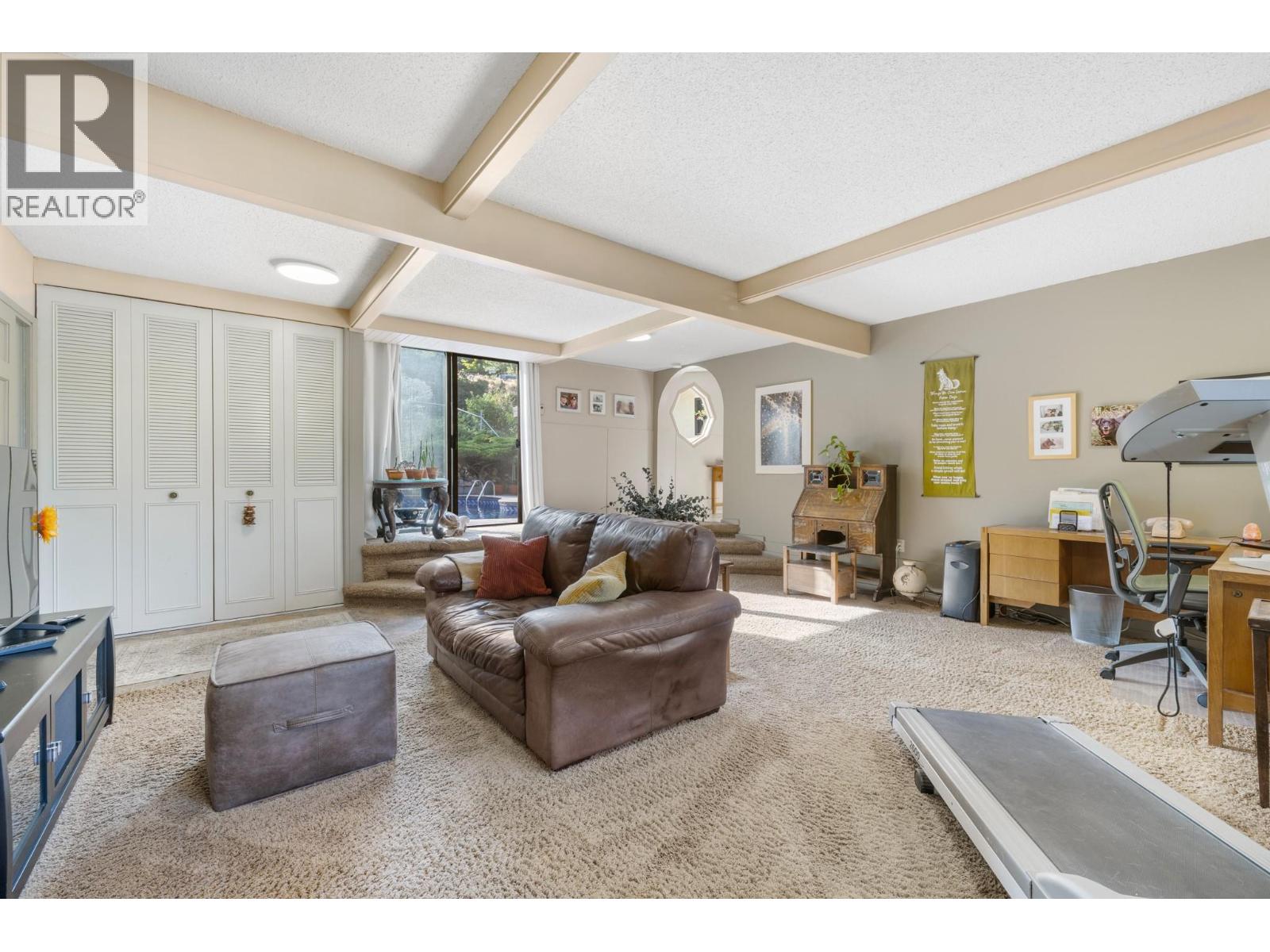 48 Caramillo Road, Kelowna, British Columbia  V1V 1B3 - Photo 8 - 10379320