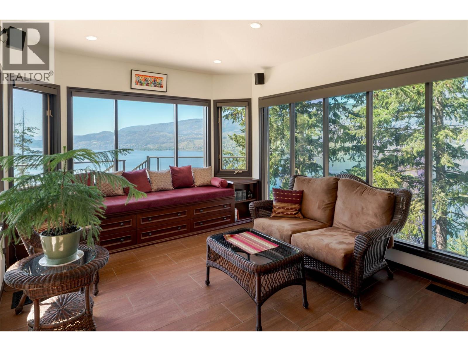 1252 Kyndree Court, Kelowna, British Columbia  V1V 1H1 - Photo 30 - 10380566