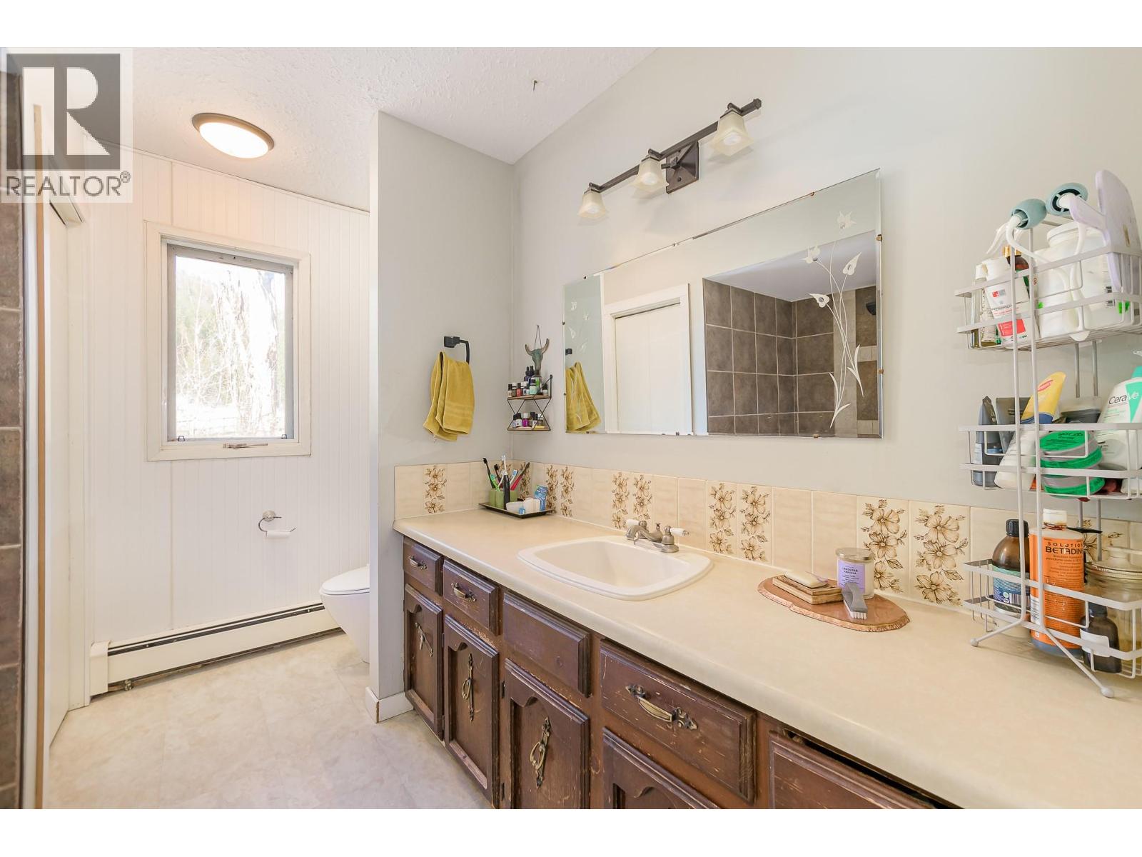 3668 Trinity Valley Road, Enderby, British Columbia  V0E 1V5 - Photo 22 - 10379998
