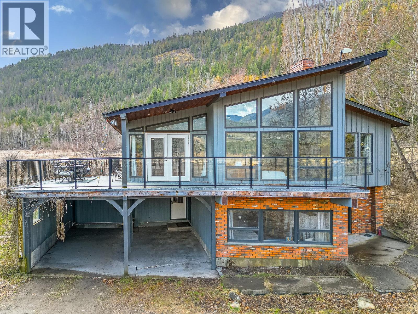3668 Trinity Valley Road, Enderby, British Columbia  V0E 1V5 - Photo 3 - 10379998
