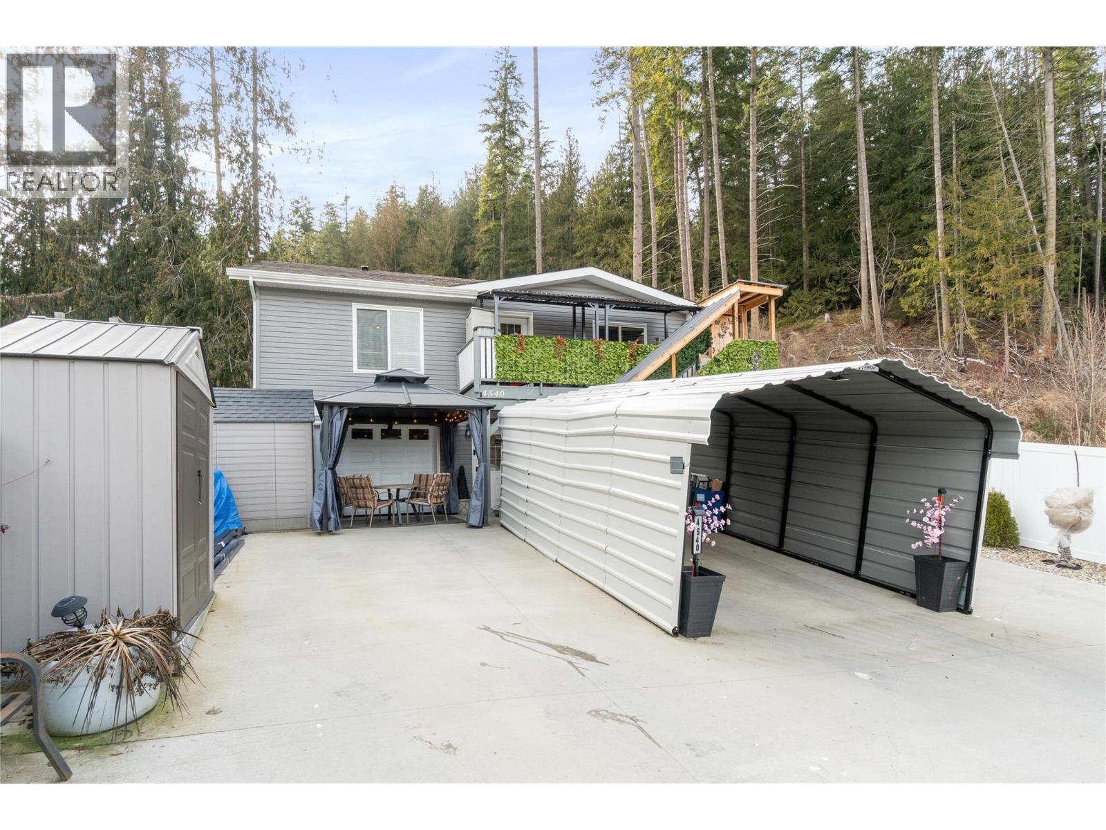 4540 72 Avenue Ne, Canoe, British Columbia  V0E 1K0 - Photo 62 - 10380529