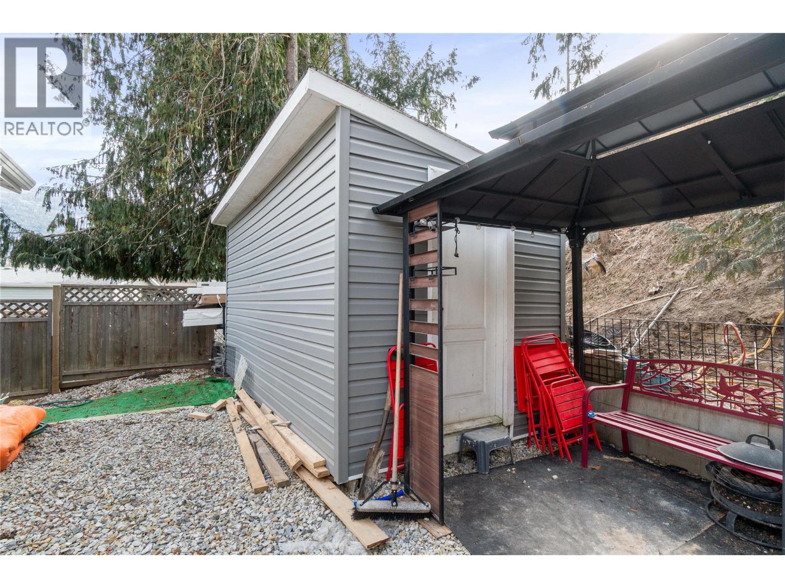 4540 72 Avenue Ne, Canoe, British Columbia  V0E 1K0 - Photo 69 - 10380529