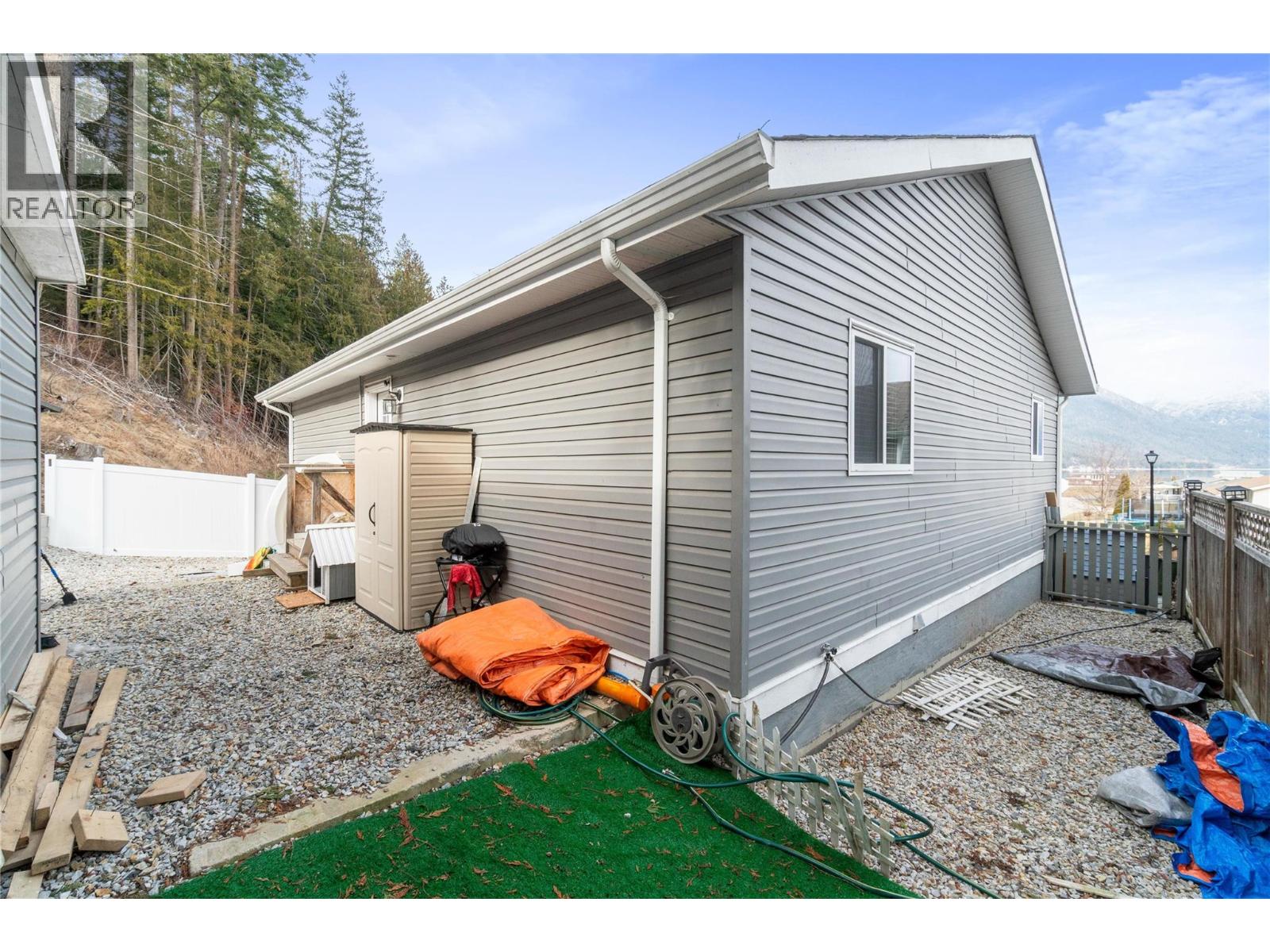 4540 72 Avenue Ne, Canoe, British Columbia  V0E 1K0 - Photo 71 - 10380529
