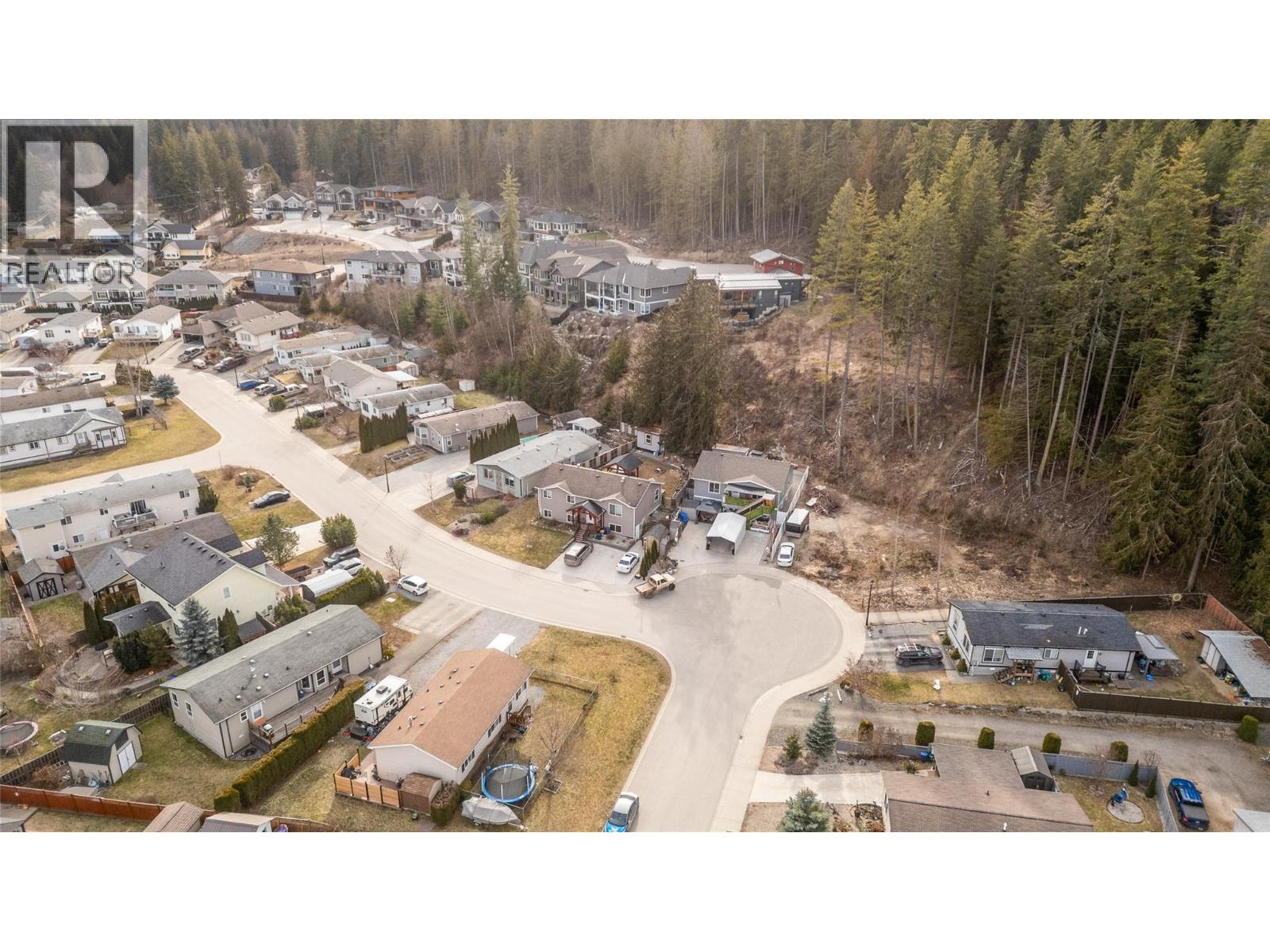 4540 72 Avenue Ne, Canoe, British Columbia  V0E 1K0 - Photo 77 - 10380529