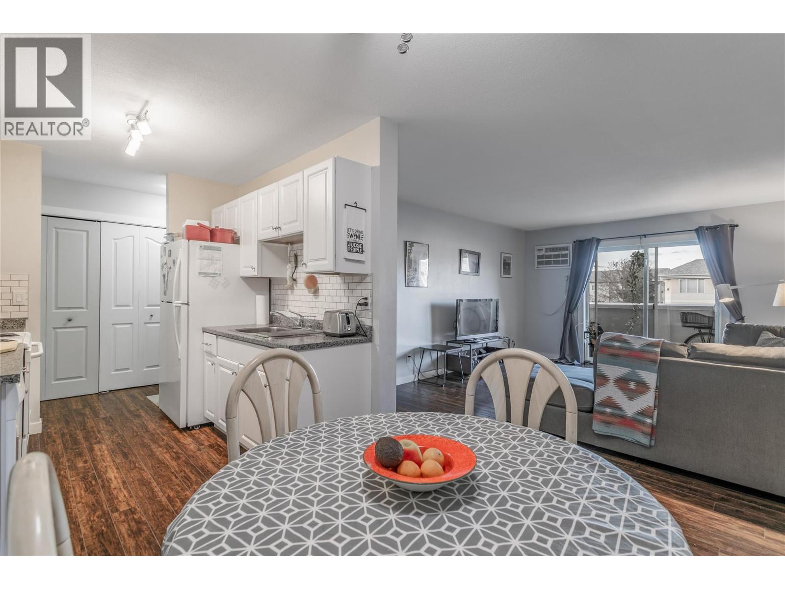 3160 De Montreuil Court Unit# 411, Kelowna, British Columbia  V1W 3W3 - Photo 10 - 10380481