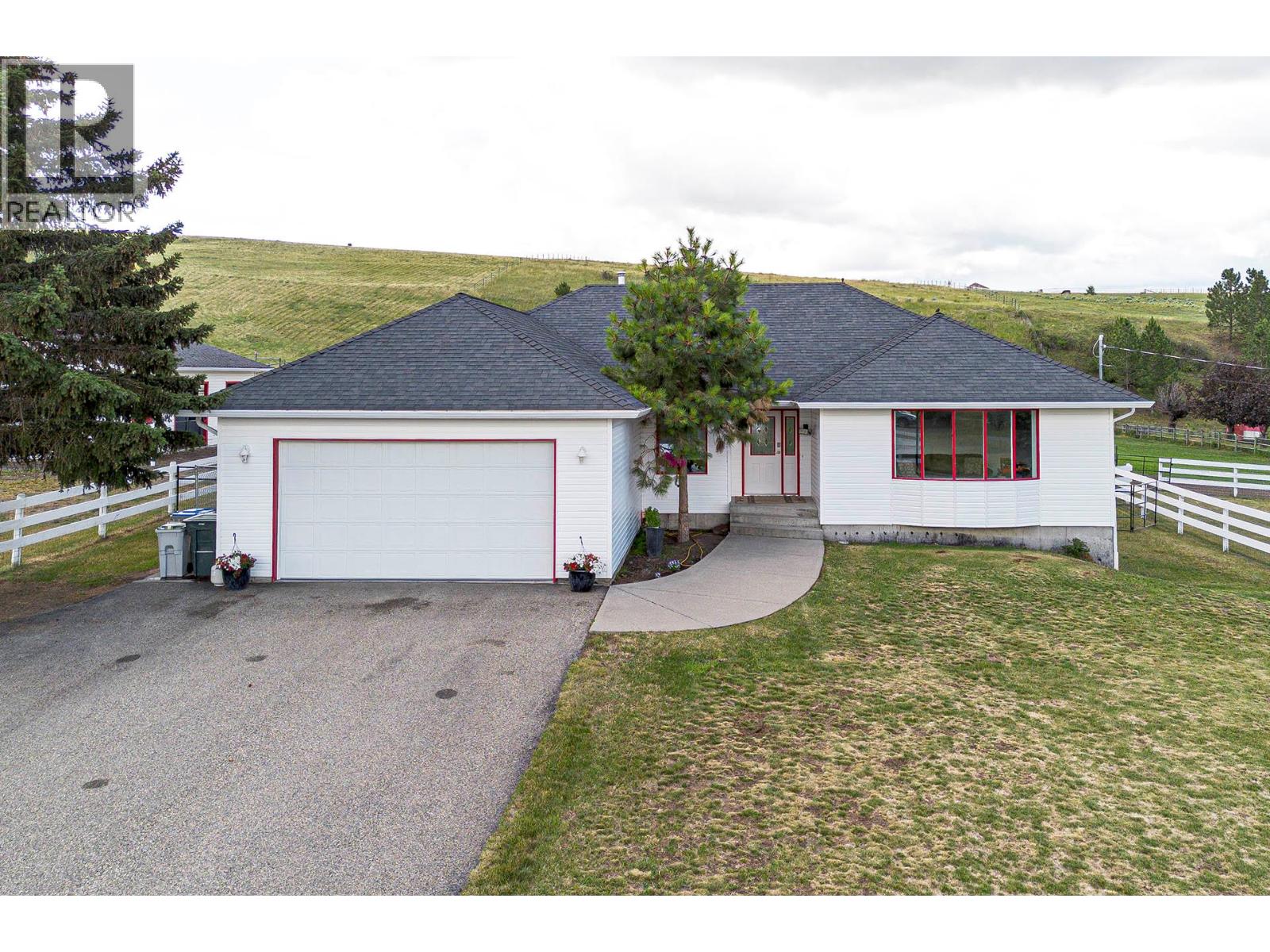 2740 Simms Place, kamloops, British Columbia