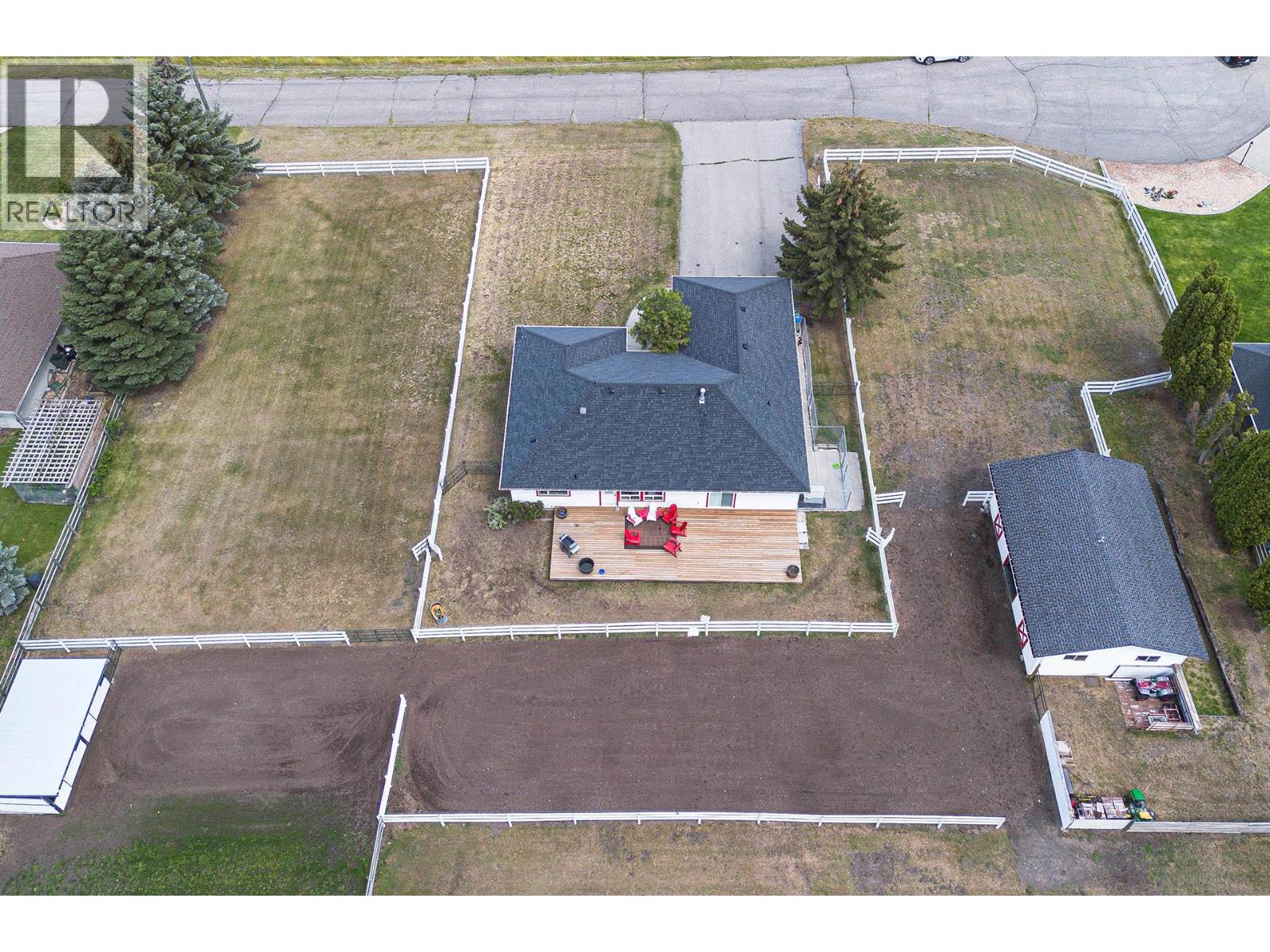 2740 Simms Place, Kamloops, British Columbia  V0E 2A0 - Photo 3 - 10380575