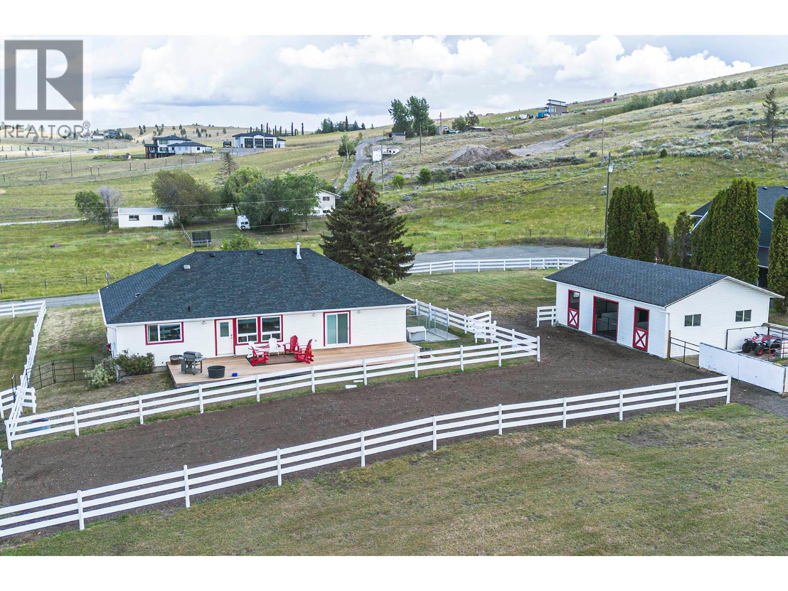 2740 Simms Place, Kamloops, British Columbia  V0E 2A0 - Photo 4 - 10380575