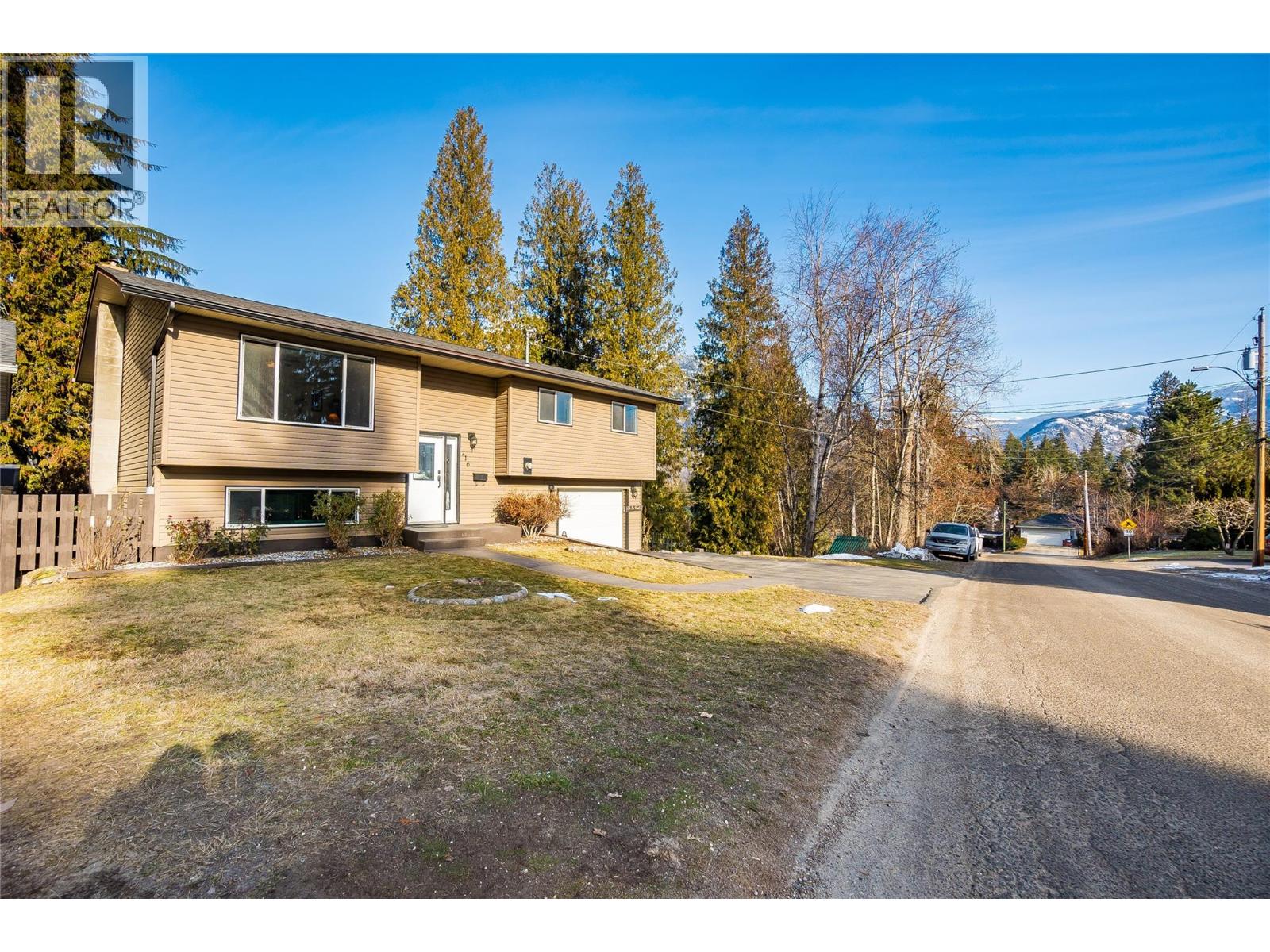716 Lynnwood Crescent, Castlegar, British Columbia  V1N 1E2 - Photo 30 - 10380550
