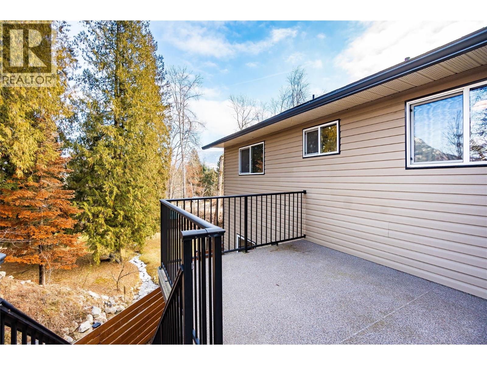 716 Lynnwood Crescent, Castlegar, British Columbia  V1N 1E2 - Photo 33 - 10380550