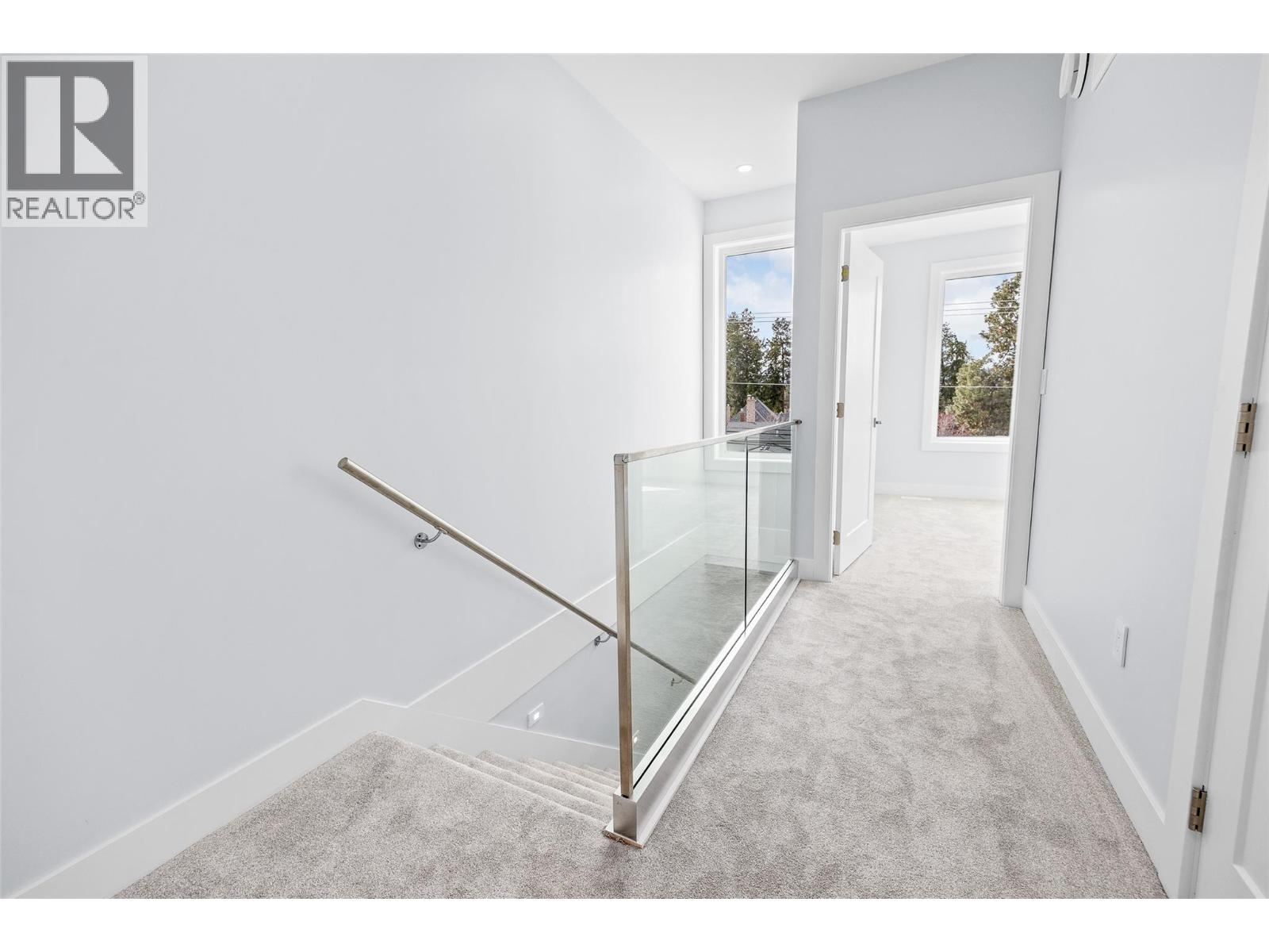 4563 Gordon Drive, Kelowna, British Columbia  V1W 1T3 - Photo 16 - 10378327