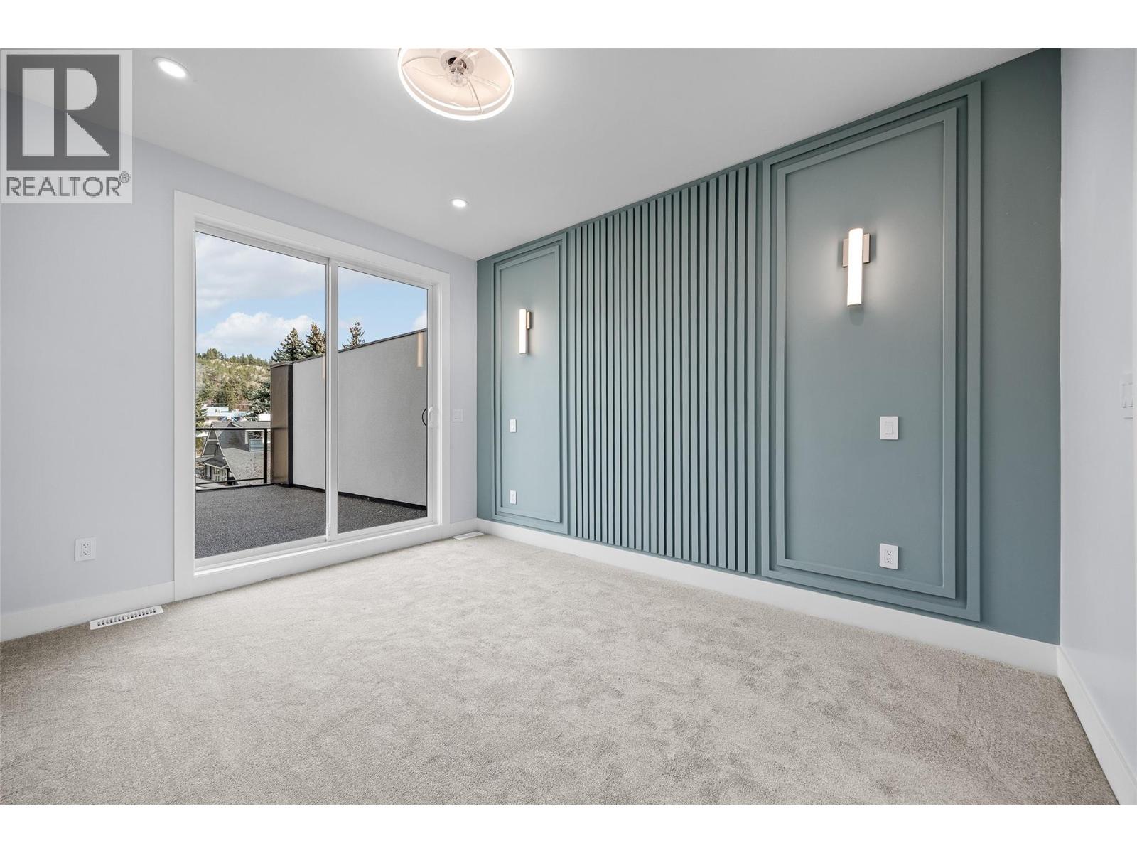 4563 Gordon Drive, Kelowna, British Columbia  V1W 1T3 - Photo 18 - 10378327