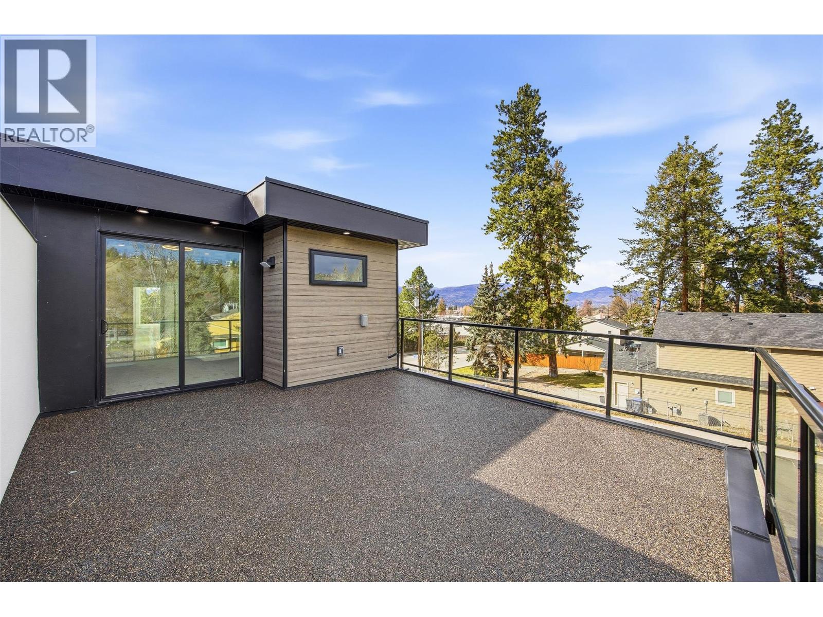 4563 Gordon Drive, Kelowna, British Columbia  V1W 1T3 - Photo 22 - 10378327