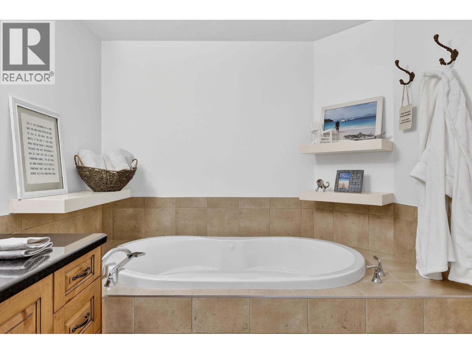 2589 Whitworth Road Unit# 8, West Kelowna, British Columbia  V4T 2K5 - Photo 43 - 10380459