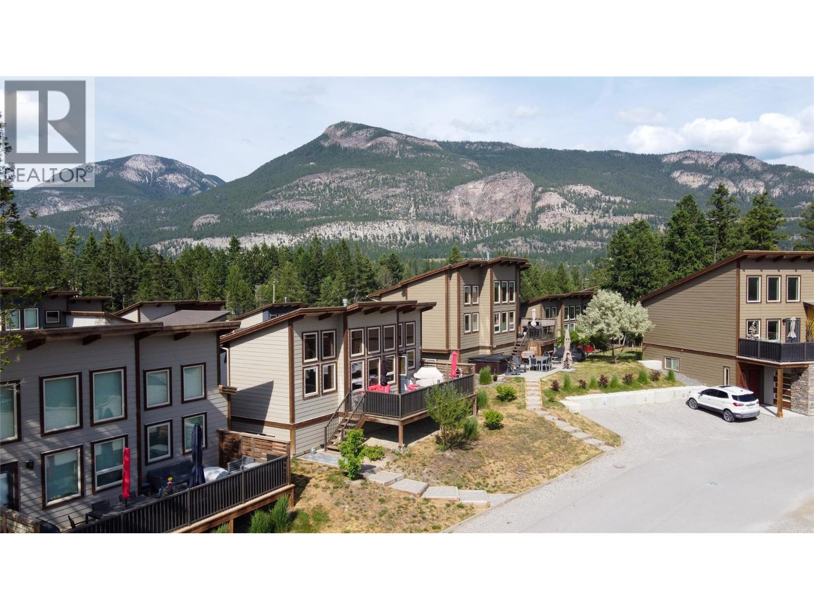 4926 Timber Ridge Road Unit# 8, Windermere, British Columbia  V0A 1K3 - Photo 9 - 10380232