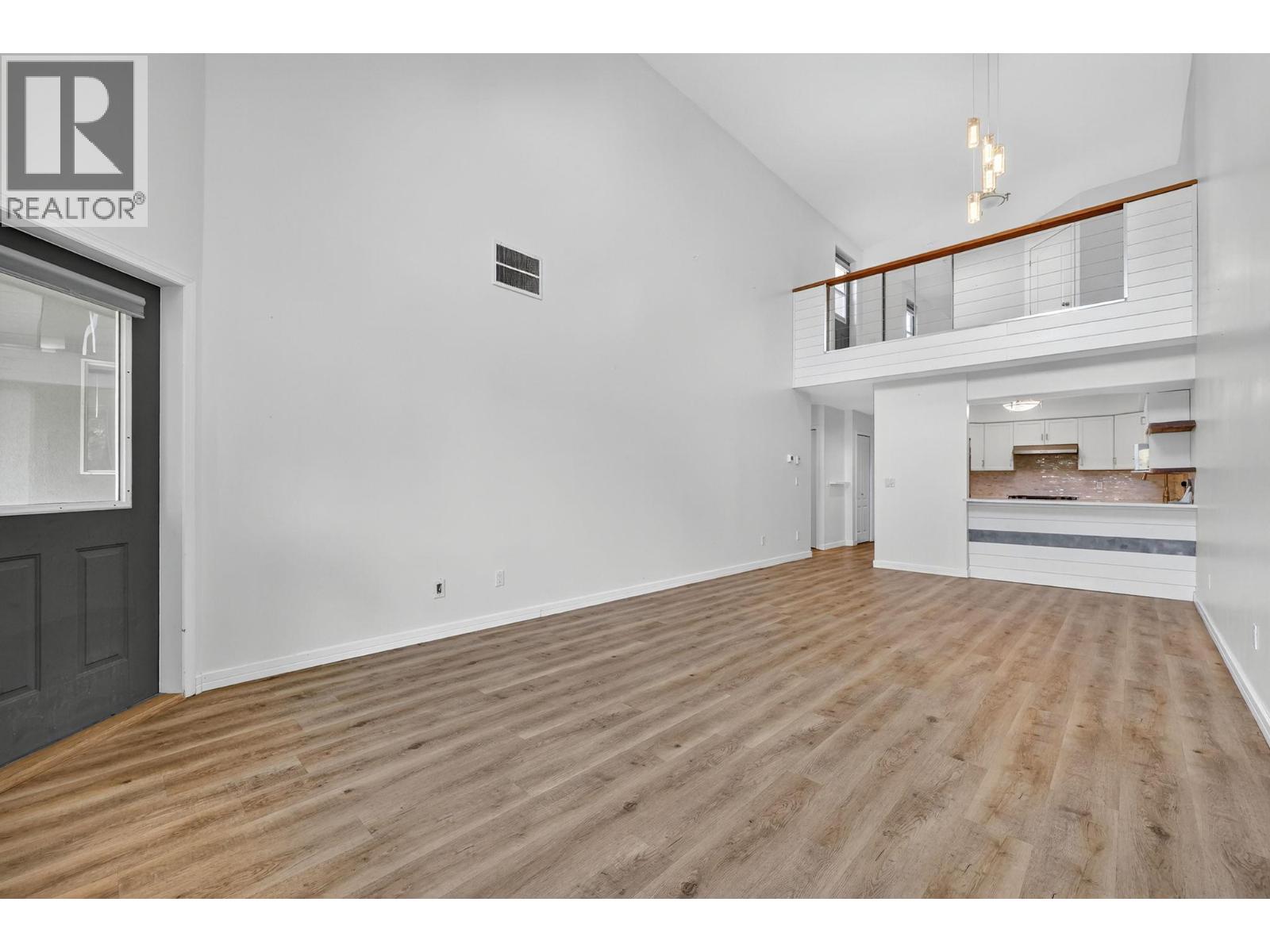1965 Durnin Road Unit# 308, Kelowna, British Columbia  V1X 7K6 - Photo 6 - 10380593