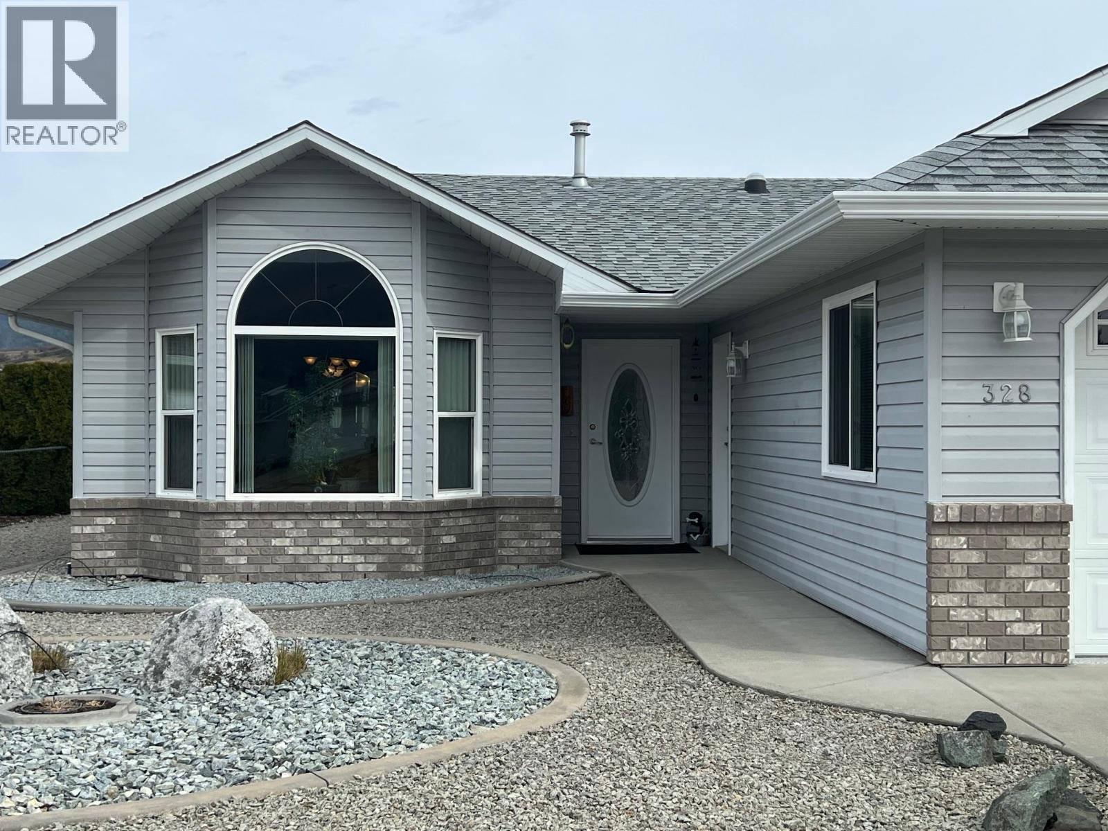 328 3rd Street, vernon, British Columbia