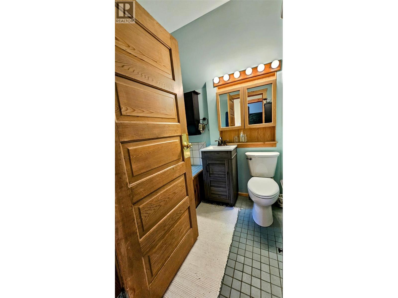8496 B Procter Road E, Procter, British Columbia  V1L 0B7 - Photo 25 - 10380536