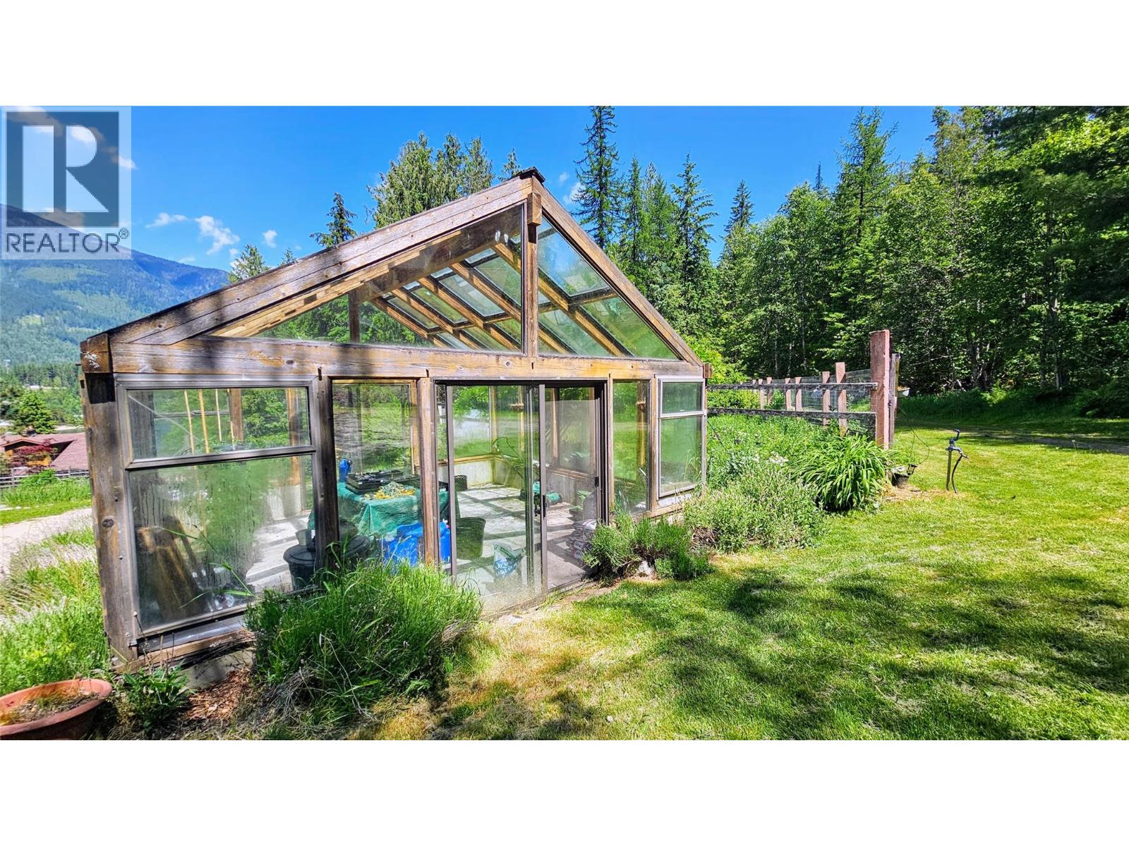 8496 B Procter Road E, Procter, British Columbia  V1L 0B7 - Photo 35 - 10380536