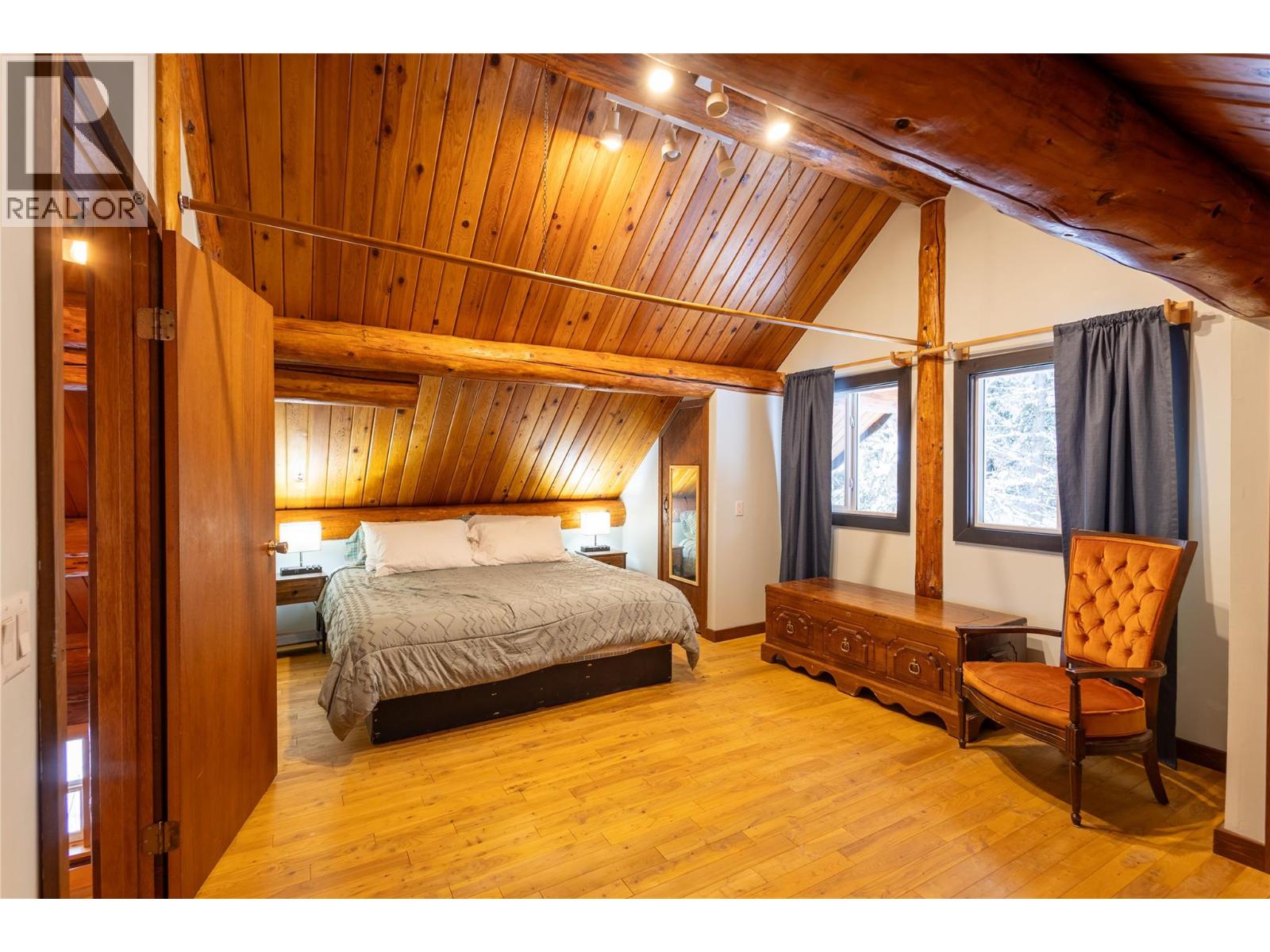3697 Blewett Road, Nelson, British Columbia  V1L 6V8 - Photo 34 - 10379808