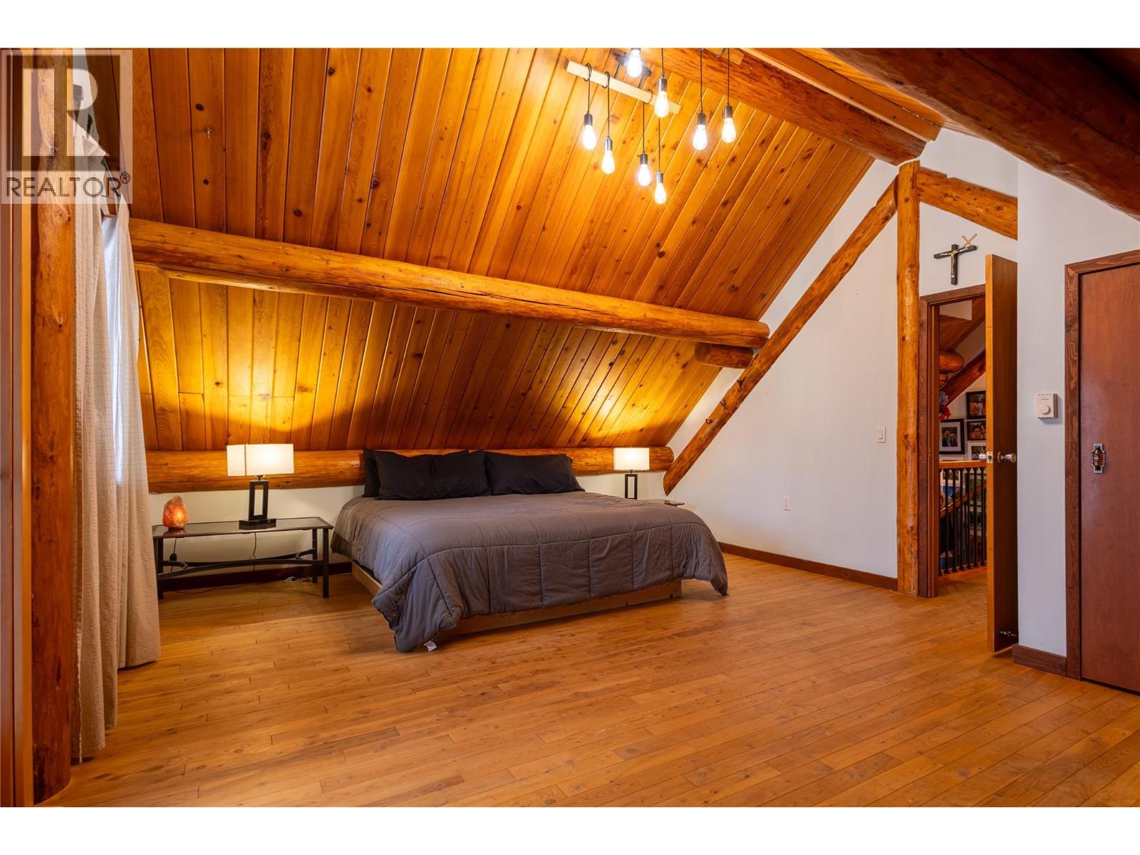 3697 Blewett Road, Nelson, British Columbia  V1L 6V8 - Photo 40 - 10379808