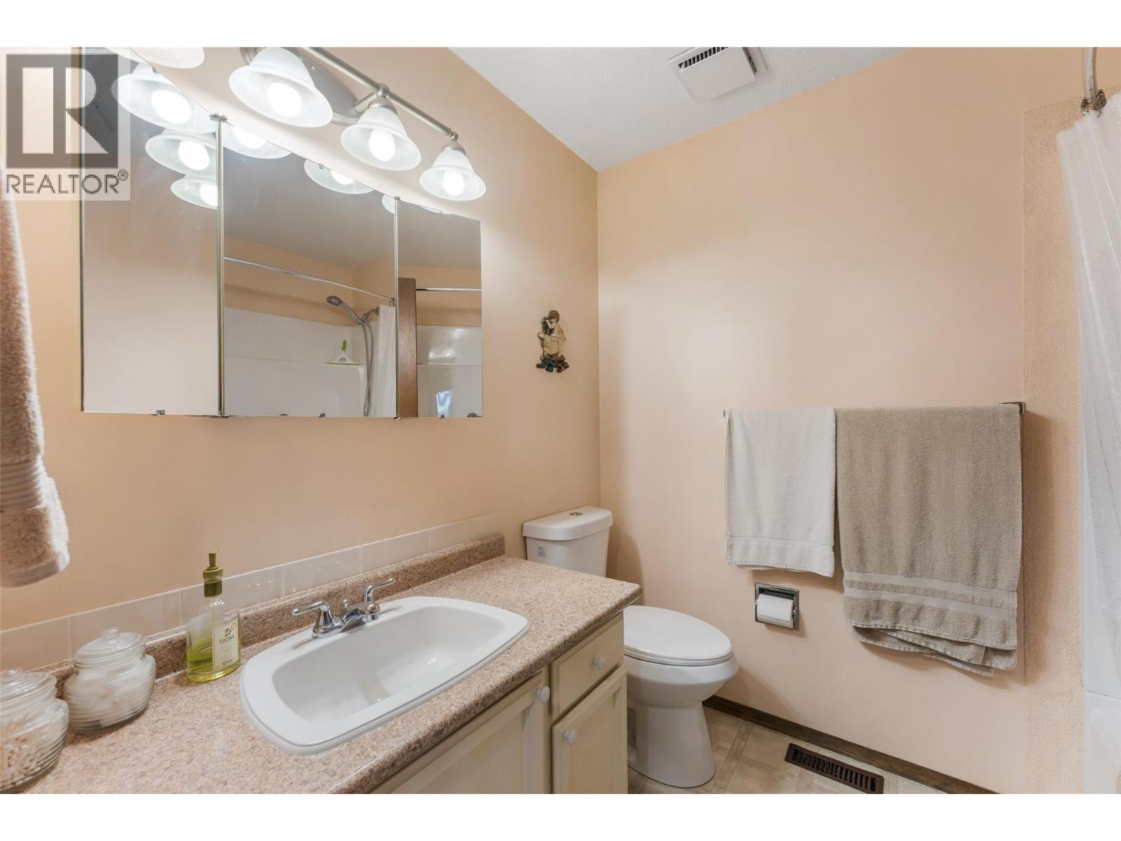 3430 Liard Court, West Kelowna, British Columbia  V4T 1B6 - Photo 14 - 10380323