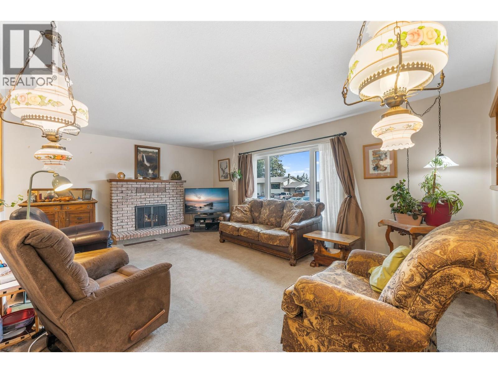 3430 Liard Court, West Kelowna, British Columbia  V4T 1B6 - Photo 6 - 10380323