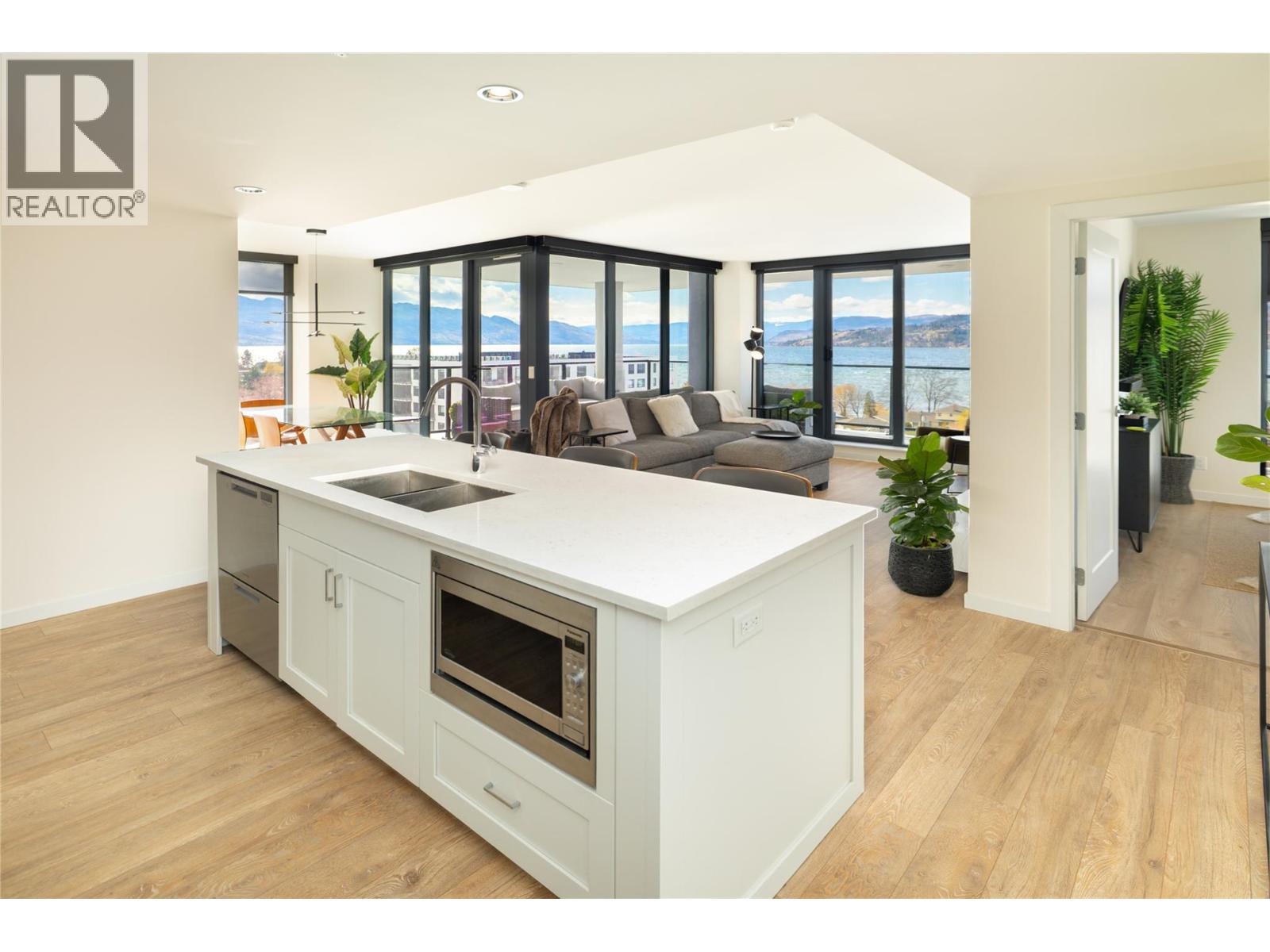 485 Groves Avenue Unit# 805, Kelowna, British Columbia  V1Y 0C1 - Photo 2 - 10379651