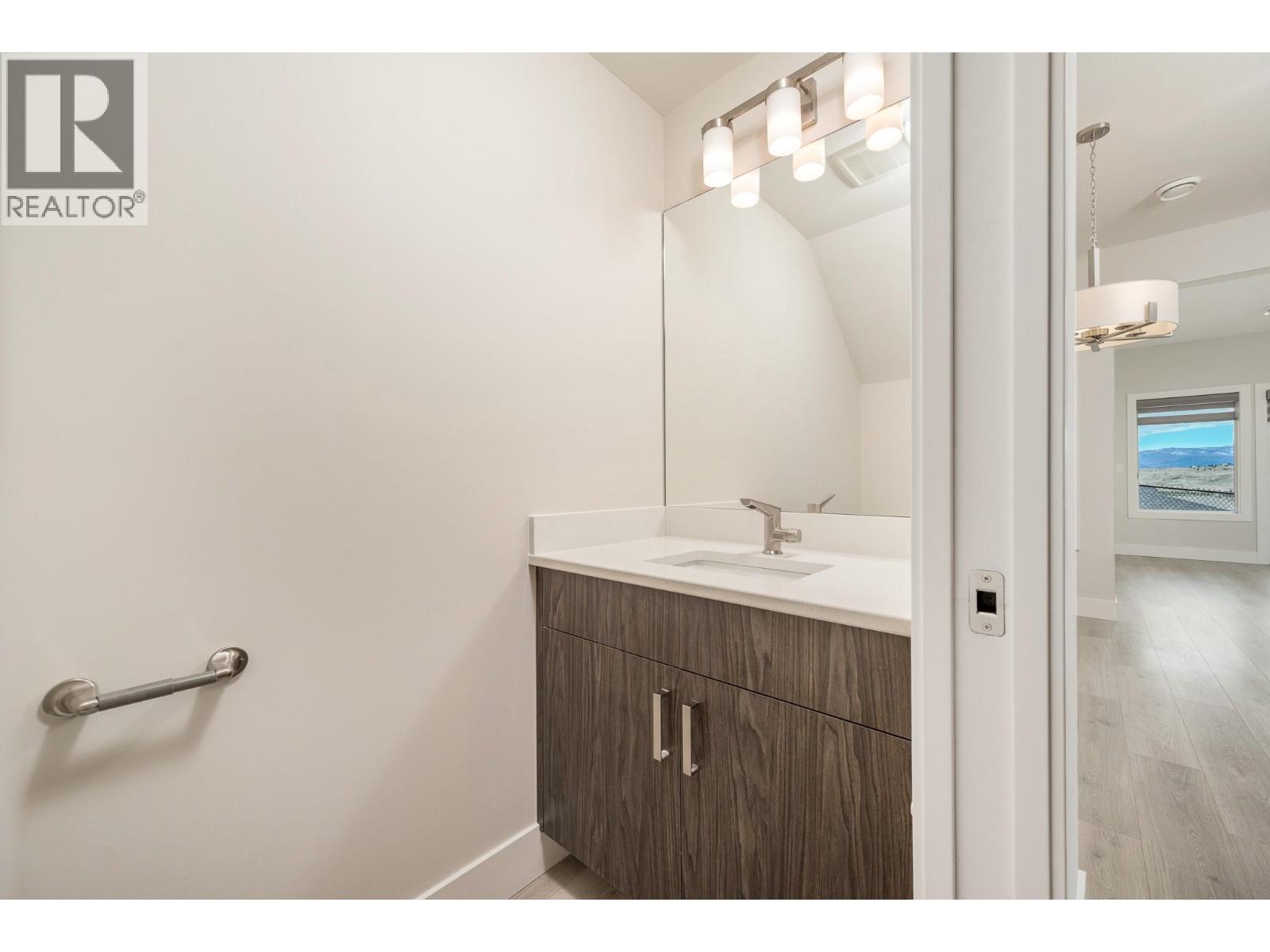933 Mt Robson Place Unit# 97, Vernon, British Columbia  V1B 4G4 - Photo 16 - 10380102