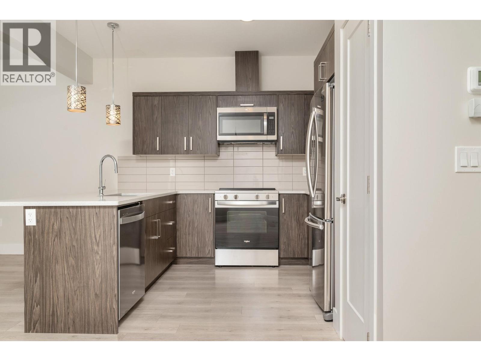933 Mt Robson Place Unit# 97, Vernon, British Columbia  V1B 4G4 - Photo 6 - 10380102
