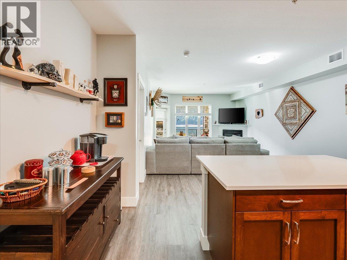 5570 Broadwater Road Unit# 117, Castlegar, British Columbia  V1N 0A1 - Photo 23 - 10379721