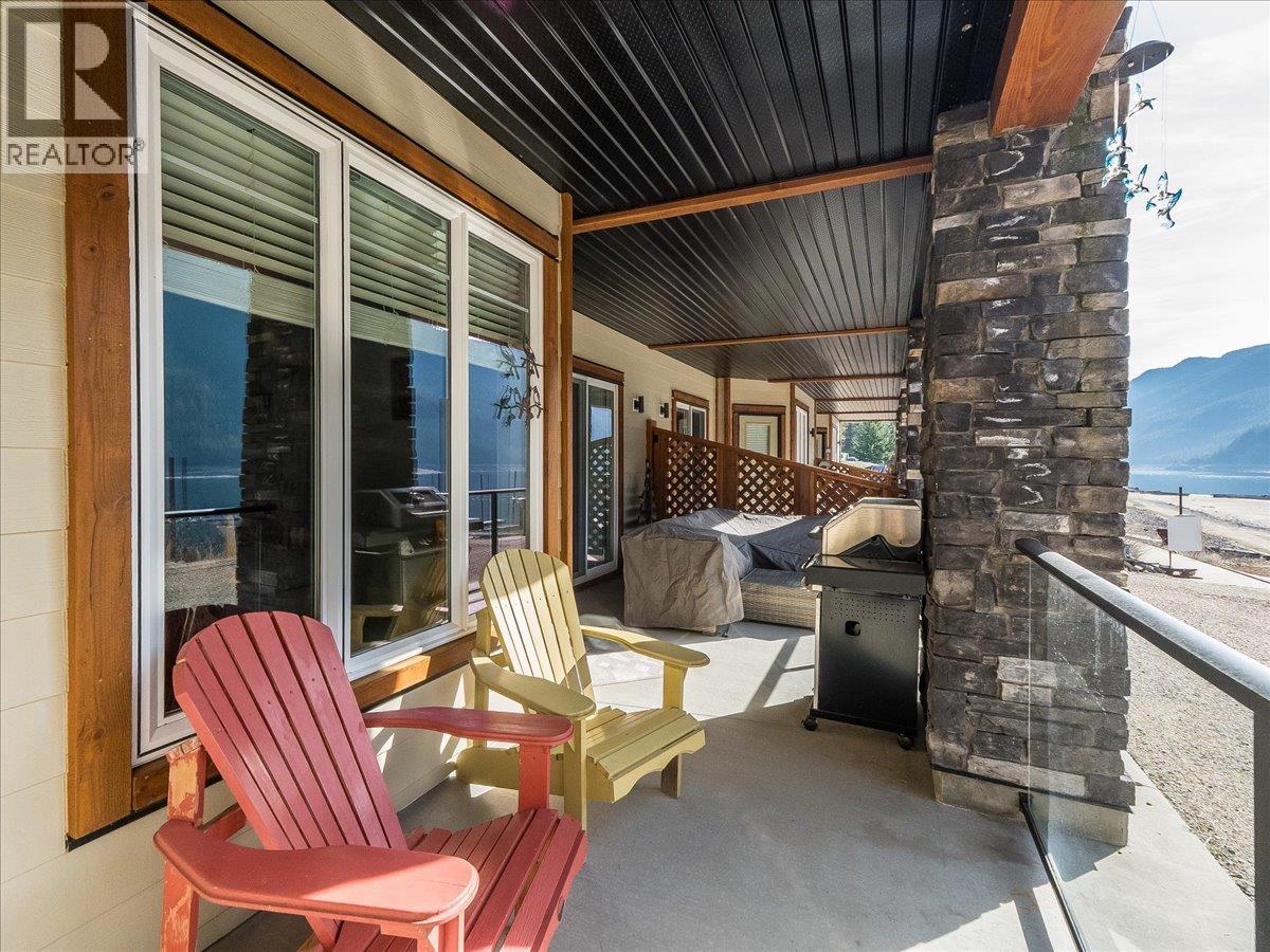 5570 Broadwater Road Unit# 117, Castlegar, British Columbia  V1N 0A1 - Photo 32 - 10379721