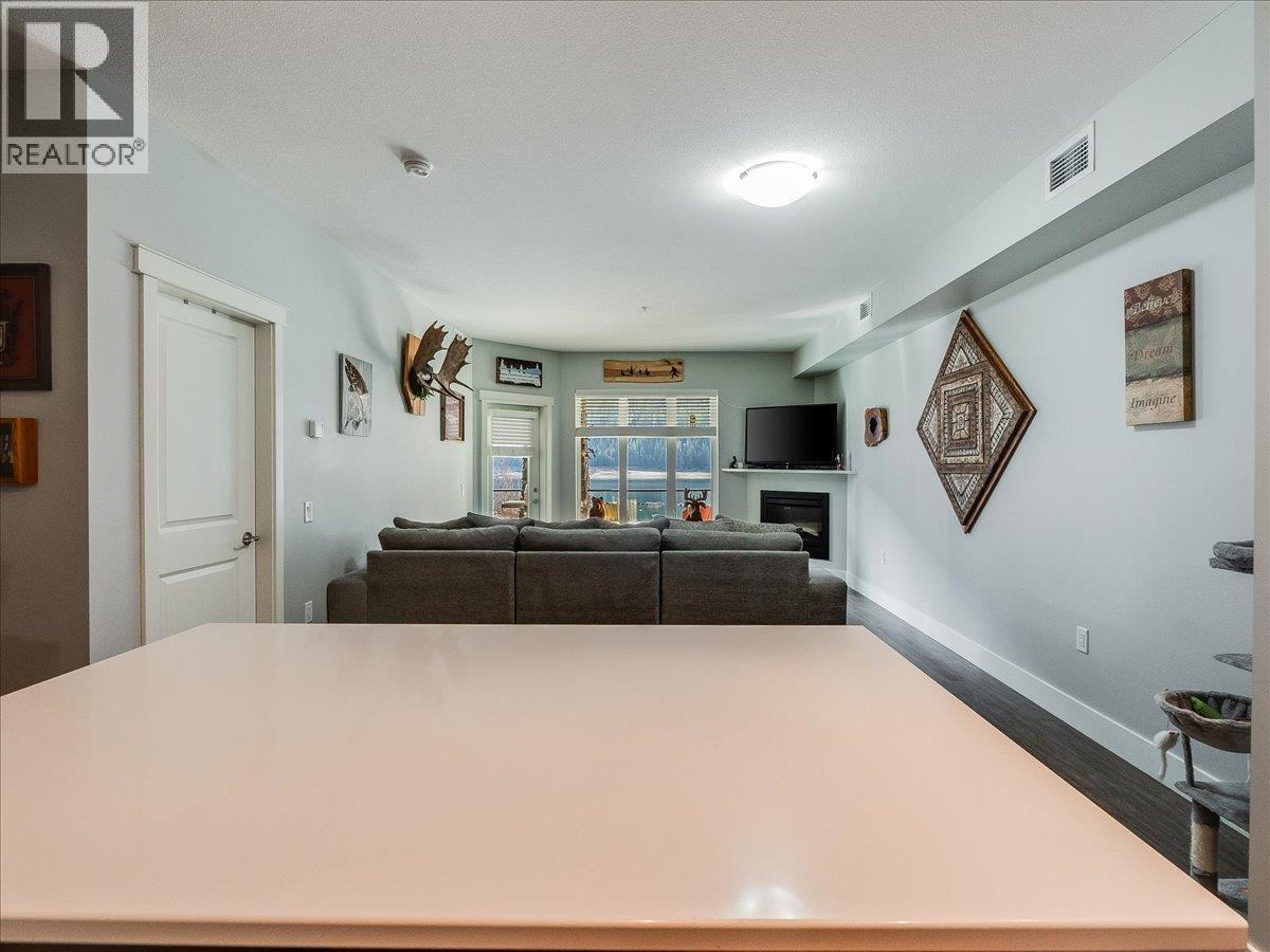 5570 Broadwater Road Unit# 117, Castlegar, British Columbia  V1N 0A1 - Photo 50 - 10379721