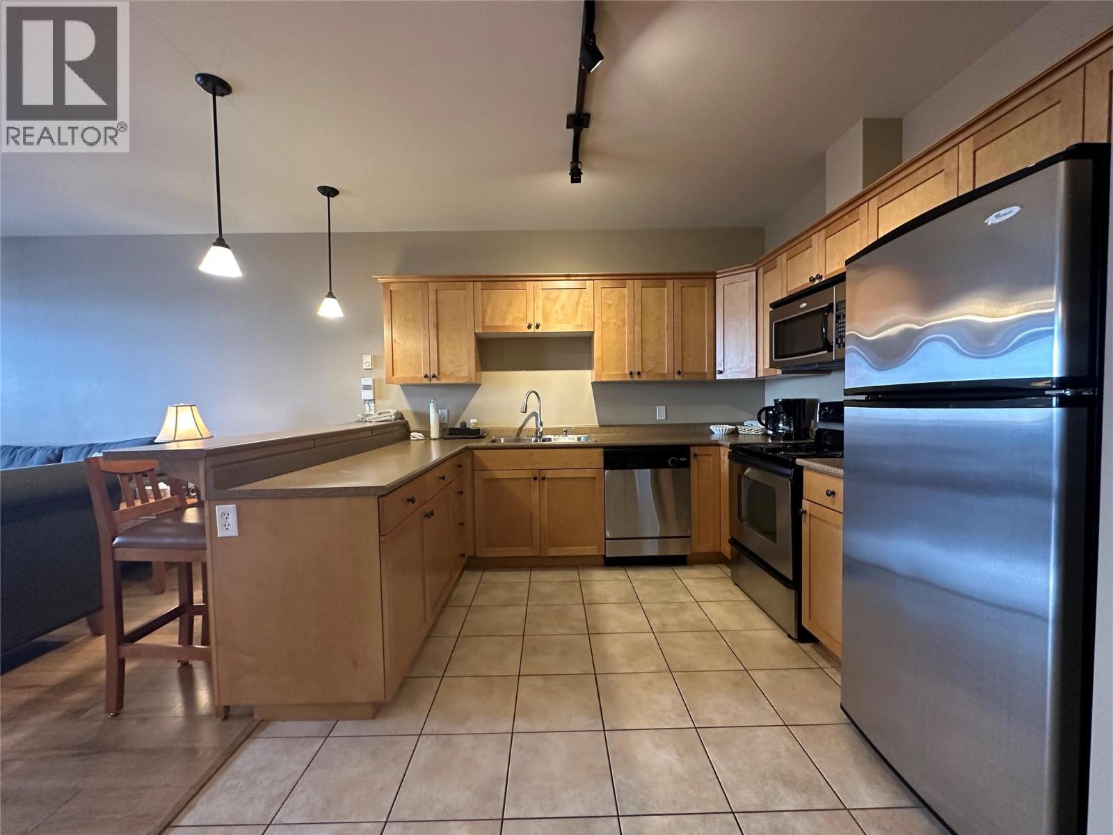 1420 Palliser Trail Unit# 301, Golden, British Columbia  V0A 1H2 - Photo 5 - 10380512