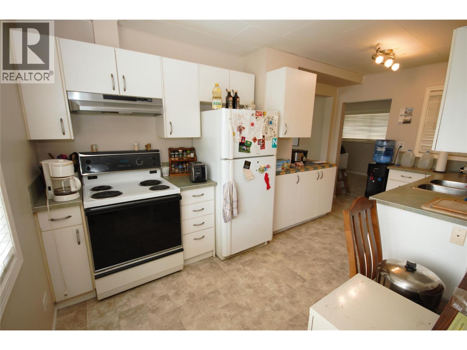 892 Mckinney Road, Oliver, British Columbia  V0H 1T3 - Photo 11 - 10380568