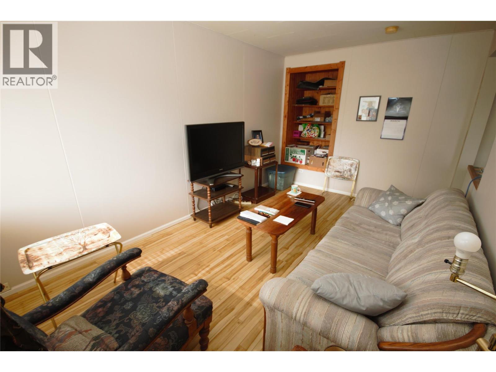 892 Mckinney Road, Oliver, British Columbia  V0H 1T3 - Photo 8 - 10380568