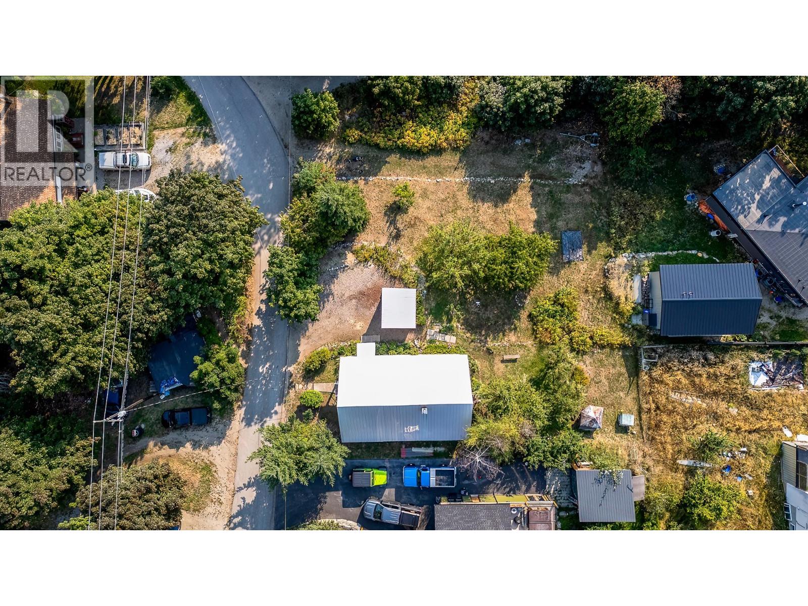 1929 Union Avenue, Rossland, British Columbia  V0G 1Y0 - Photo 4 - 10379987