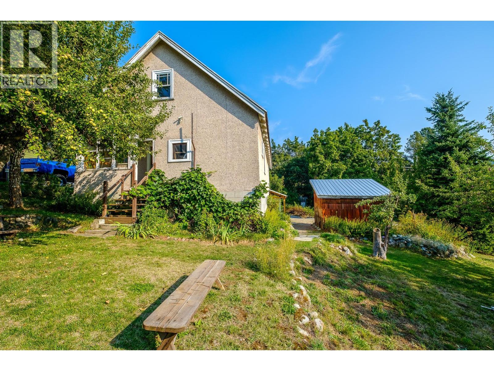 1929 Union Avenue, Rossland, British Columbia  V0G 1Y0 - Photo 49 - 10379987