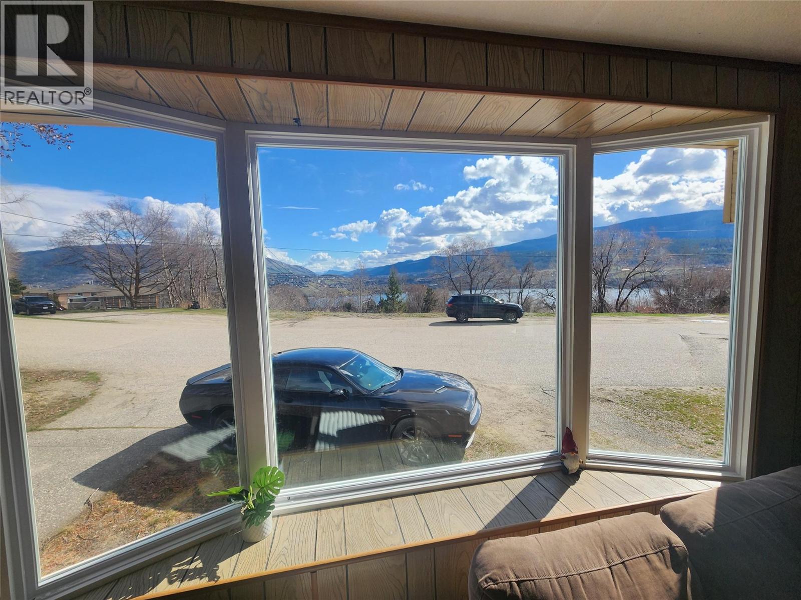 8508 Clerke Road Unit# 2, Coldstream, British Columbia  V1B 1W2 - Photo 8 - 10380298