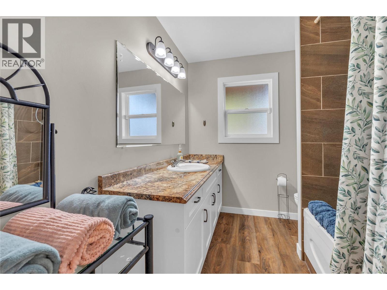 192 Dartmouth Place, Penticton, British Columbia  V2A 7S4 - Photo 31 - 10380233