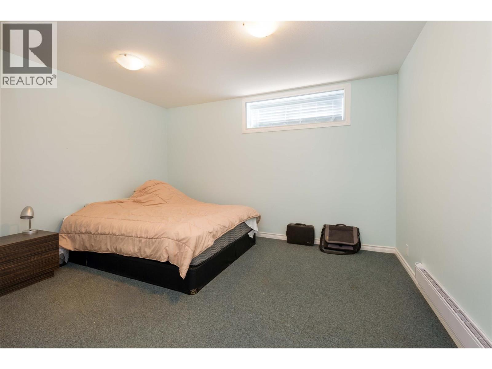 3230 Salmon River Road, Salmon Arm, British Columbia  V1E 3H9 - Photo 14 - 10380319