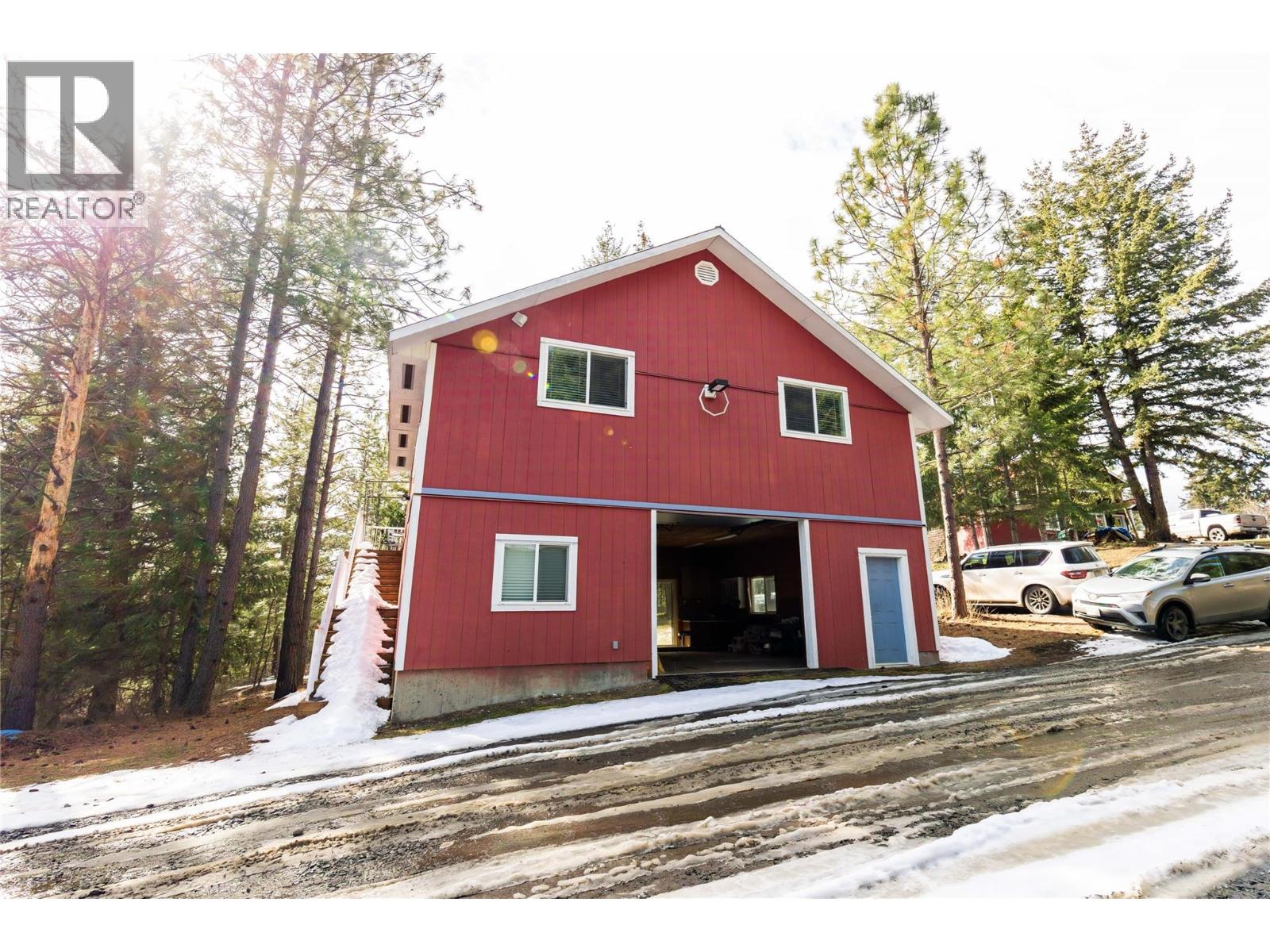 3230 Salmon River Road, Salmon Arm, British Columbia  V1E 3H9 - Photo 27 - 10380319