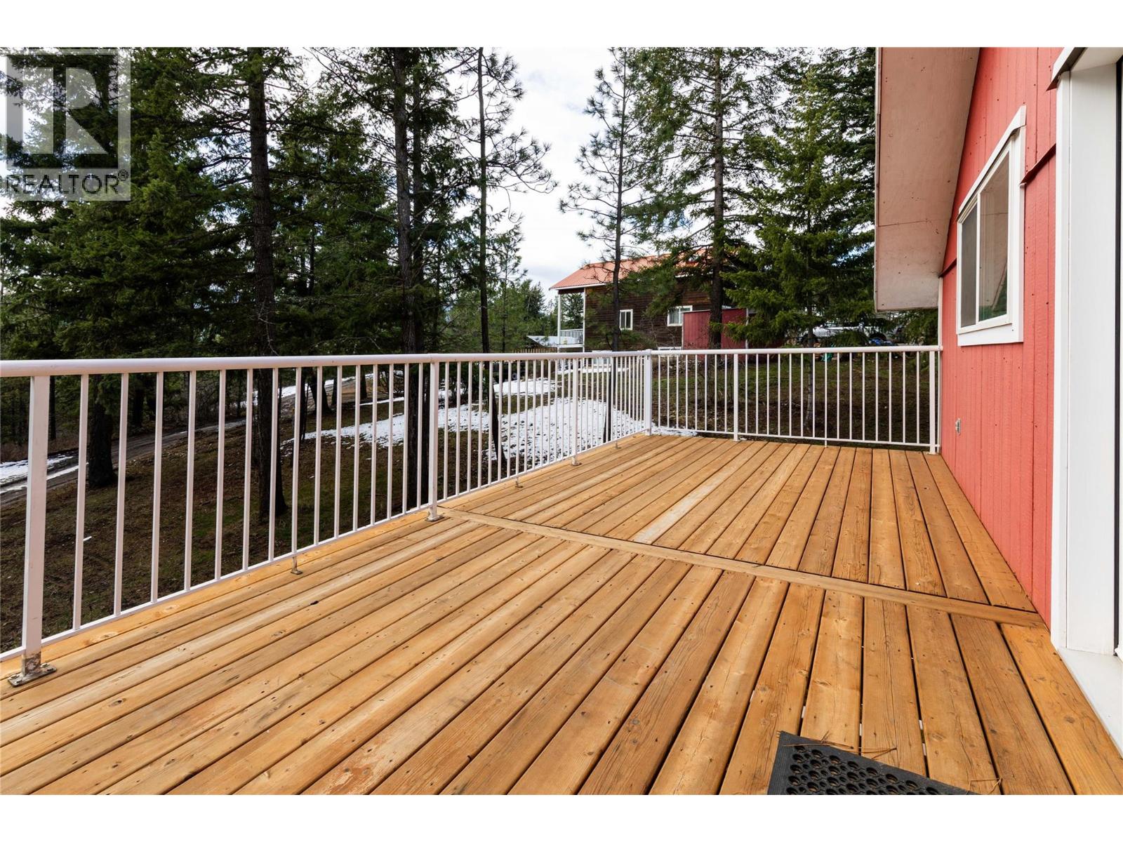 3230 Salmon River Road, Salmon Arm, British Columbia  V1E 3H9 - Photo 38 - 10380319